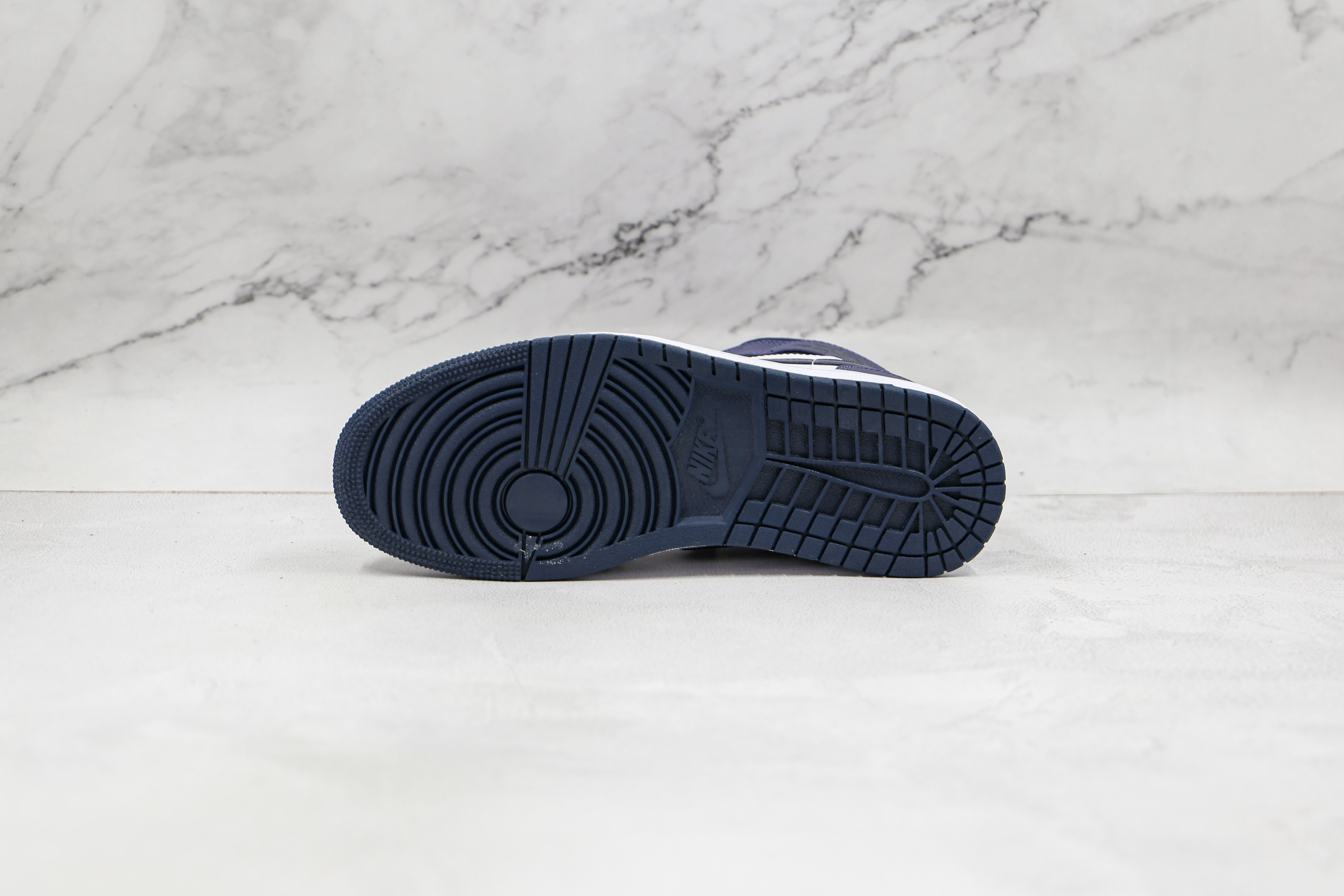 Air Jordan 1 Mid Sanded Purple