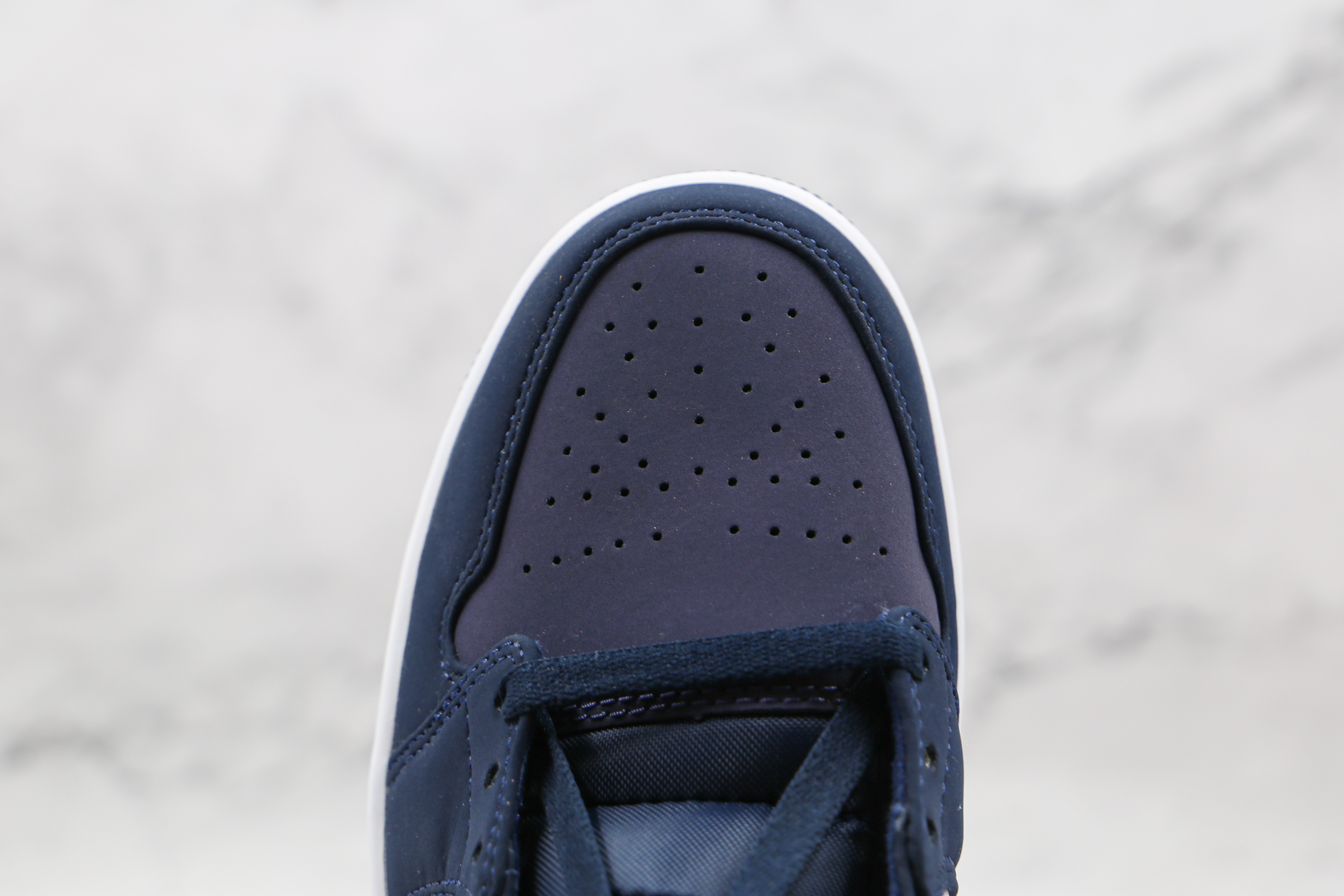 Air Jordan 1 Mid Sanded Purple