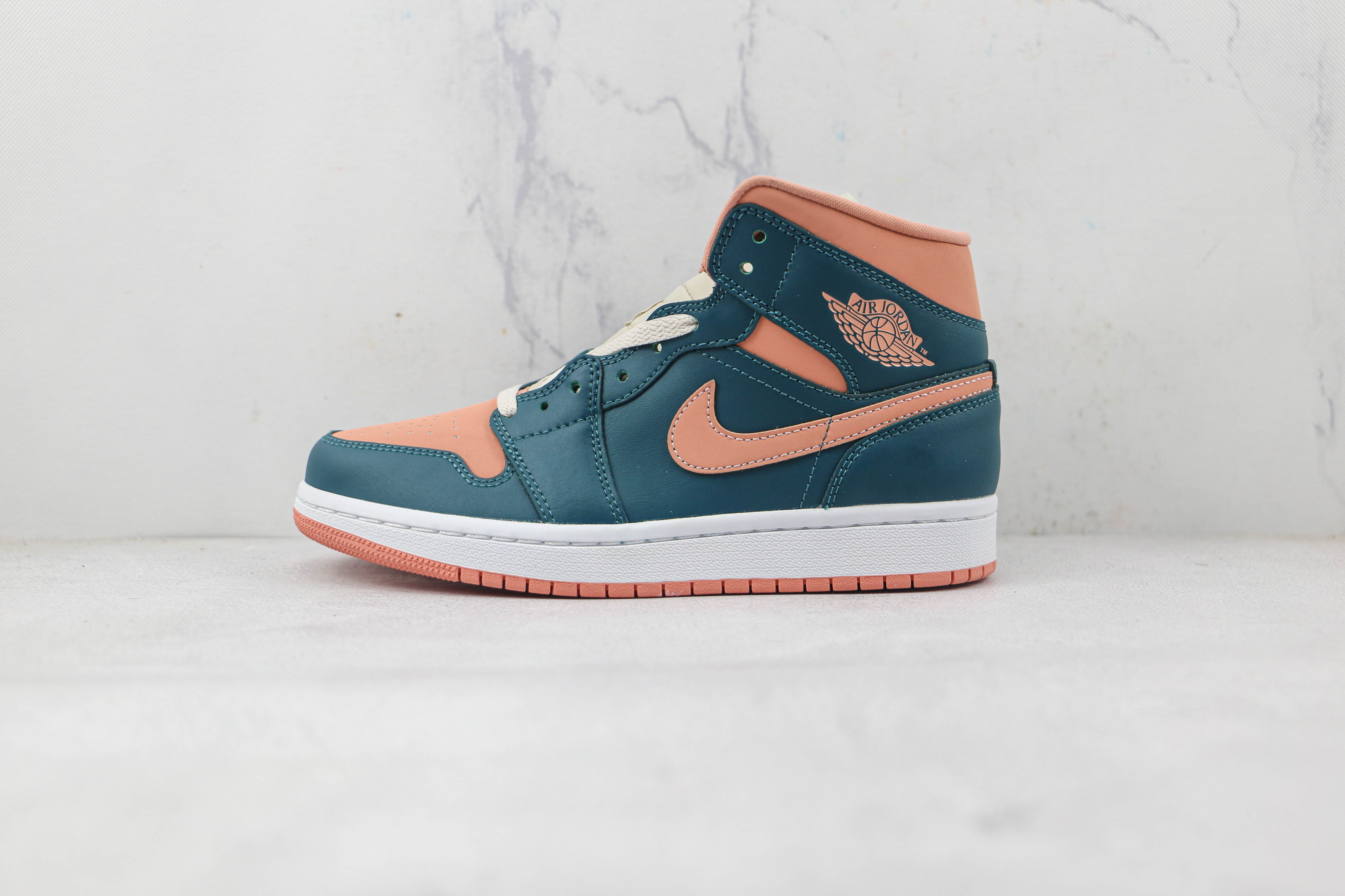 Air Jordan 1 Pink Green