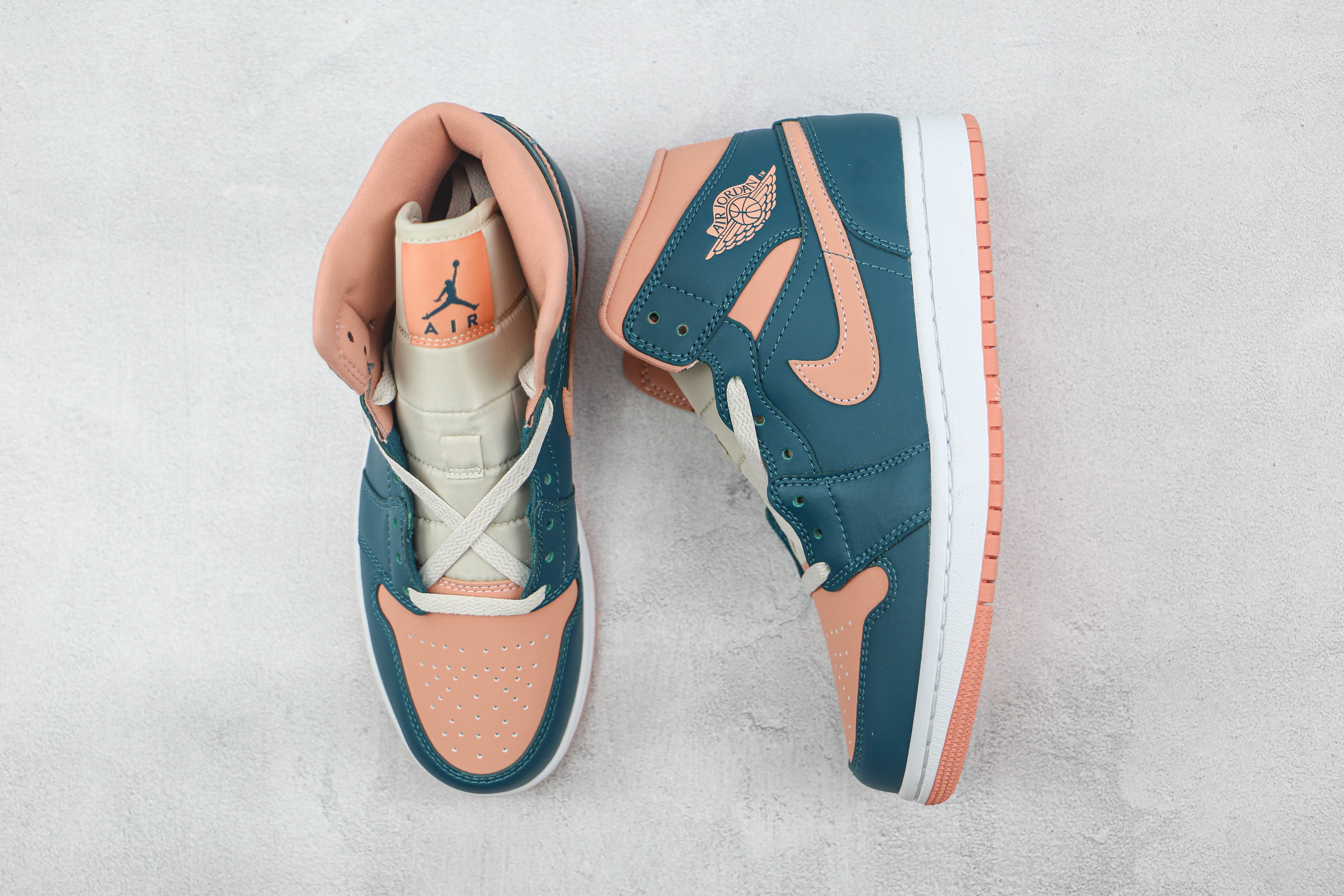 Air Jordan 1 Pink Green