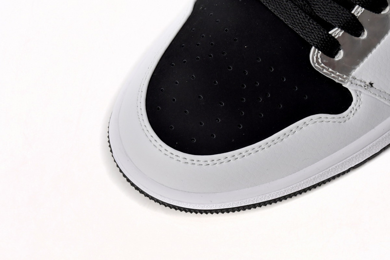 Air Jordan 1 Mid Alternate Think 16