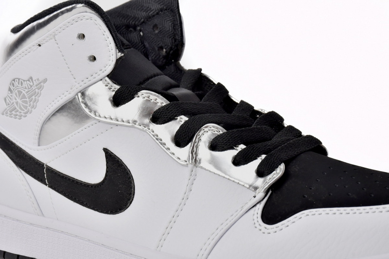 Air Jordan 1 Mid Alternate Think 16