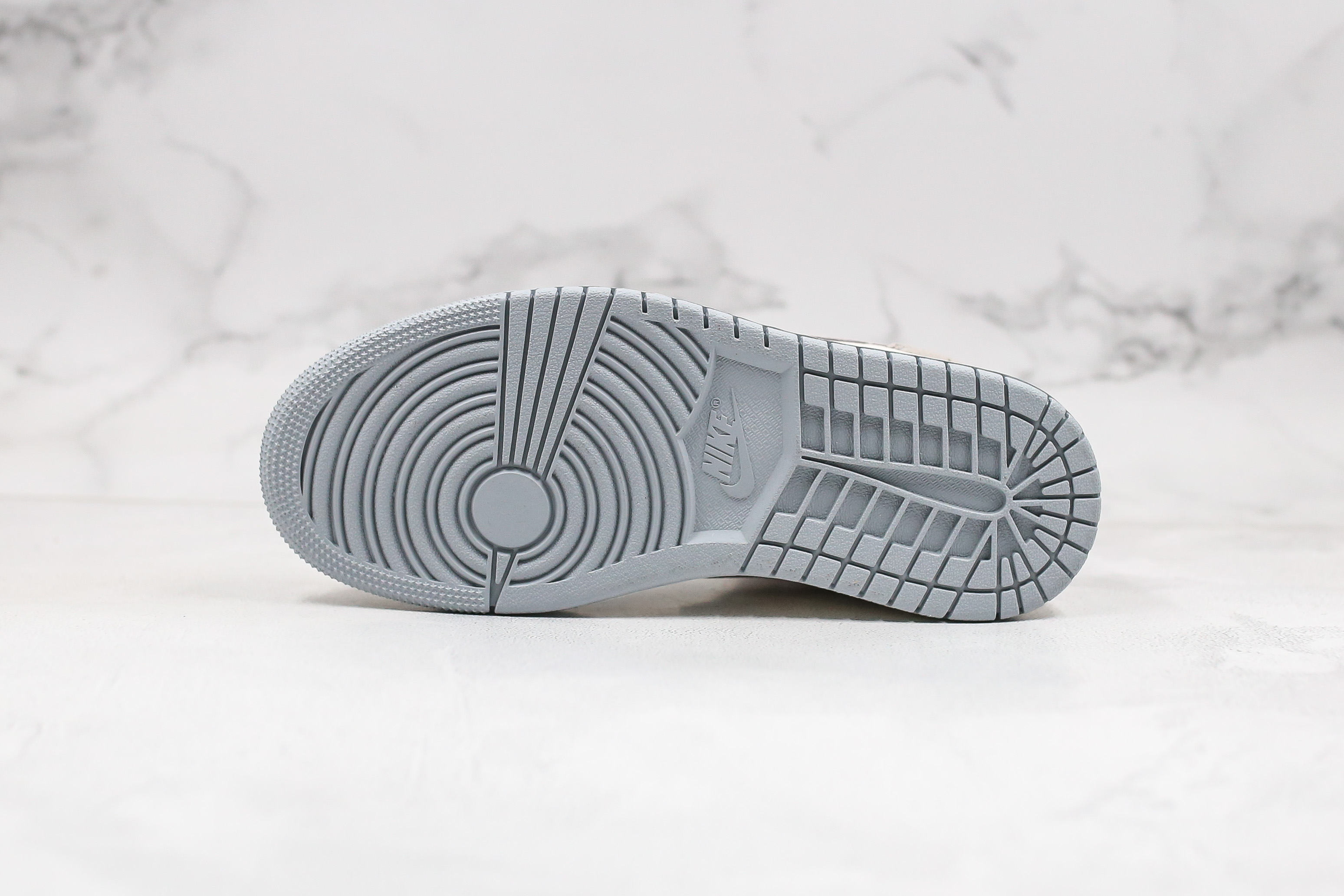 Air Jordan 1 Mid PRM Sneakersnstuff 20th anniversary