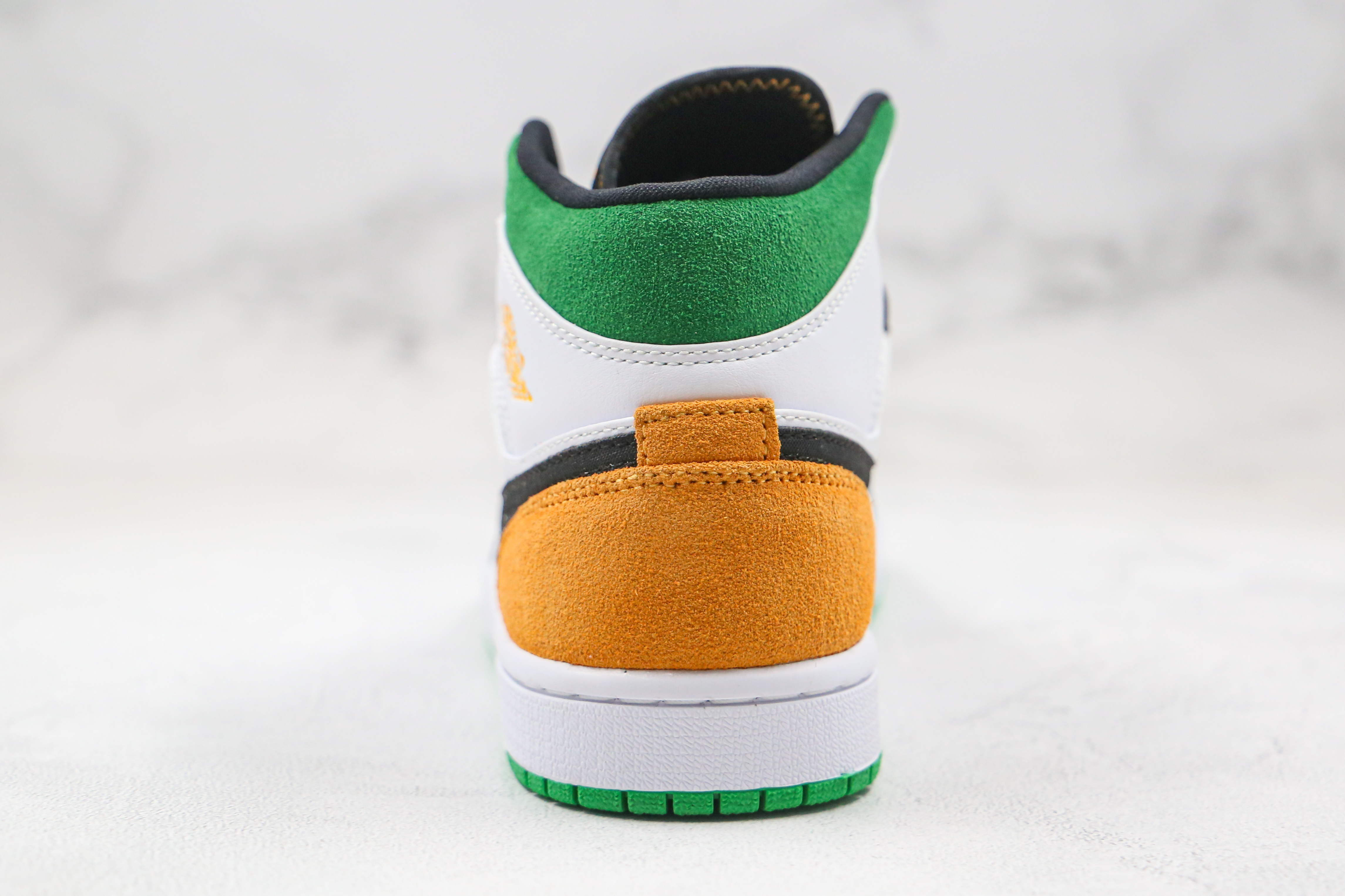 Air Jordan 1 White, orange and Green