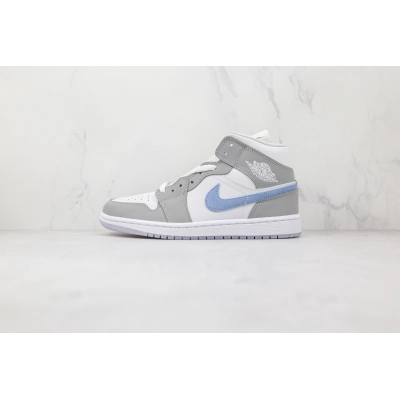Air Jordan 1 Mid Wolf Grey Aluminum 01