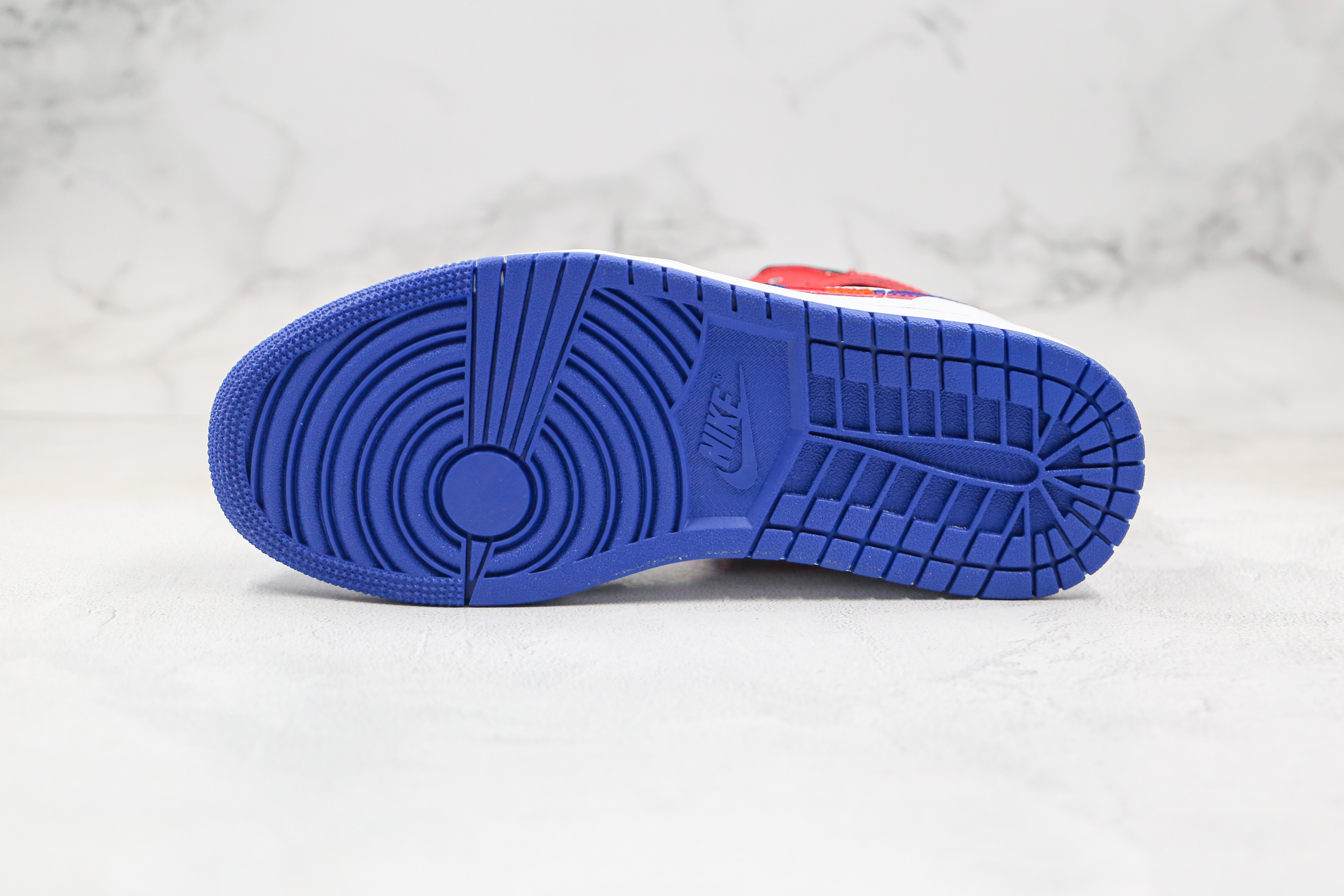 Air Jordan 1 Mid SE “Multi-Color Swoosh”