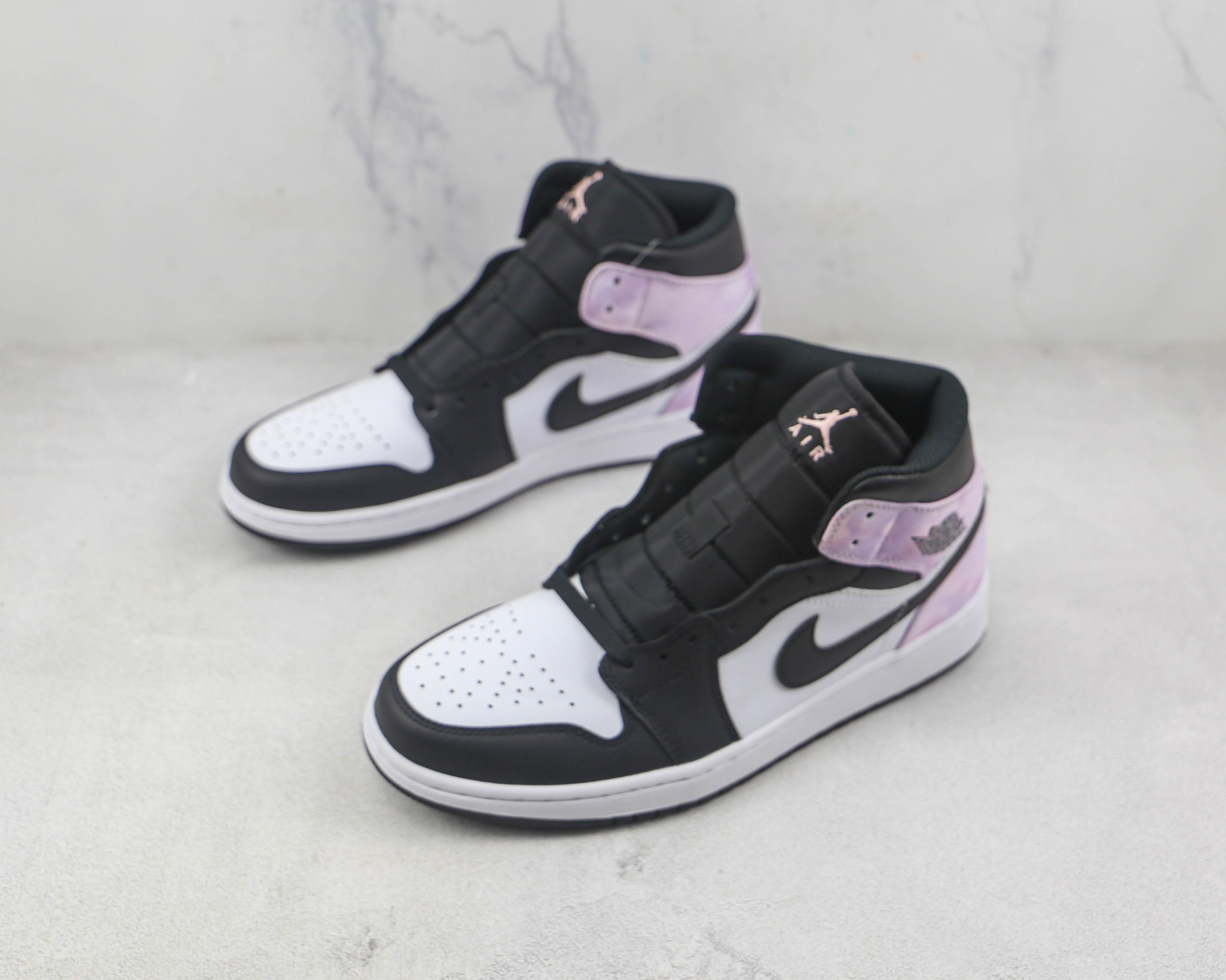 Air Jordan 1 Black White Purple