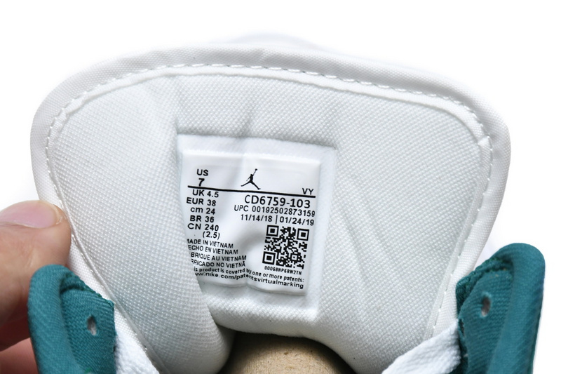 Air Jordan 1 Mid White Mystic Green