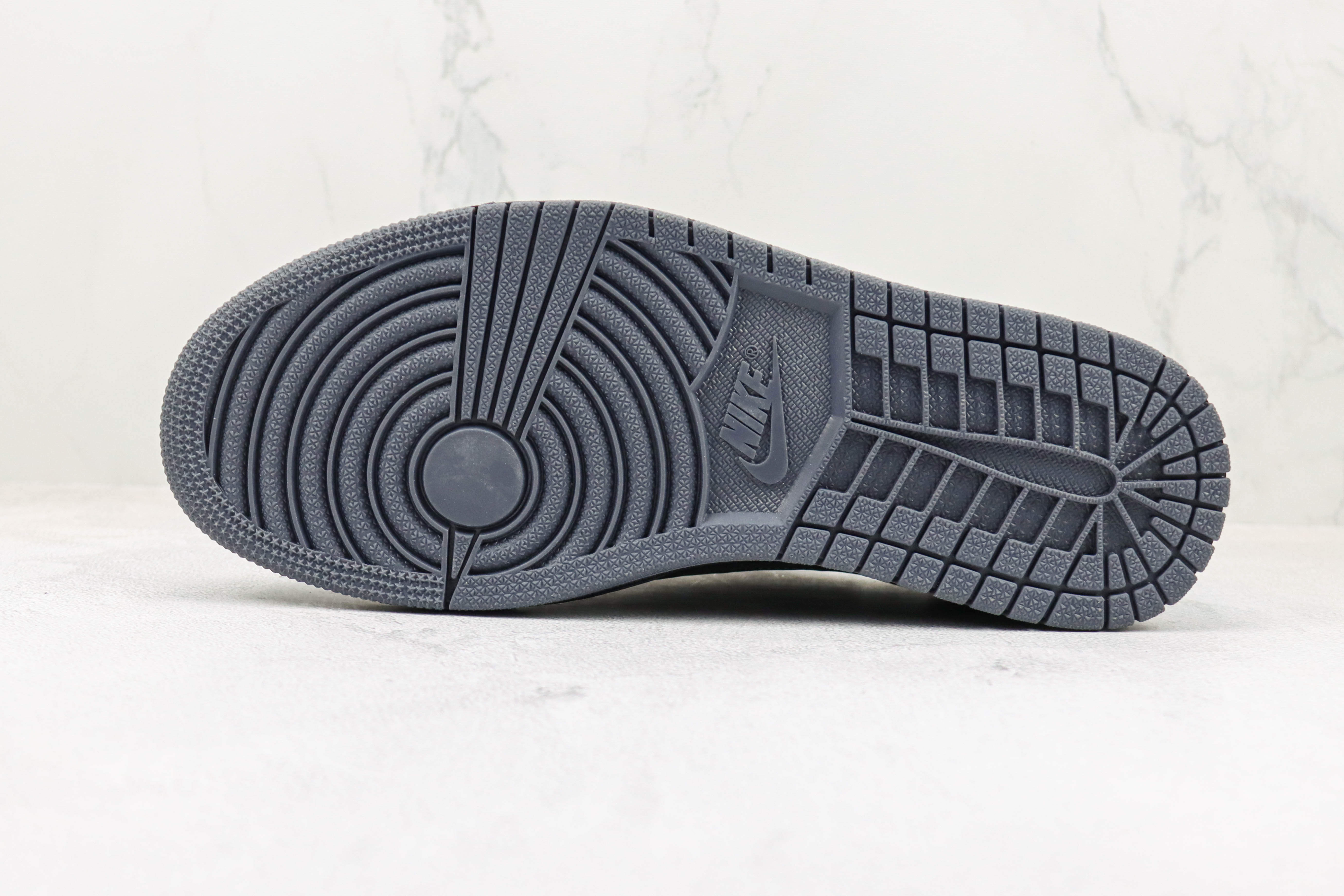 Travis Scott x Air Jordan 1 Low Black Phantom