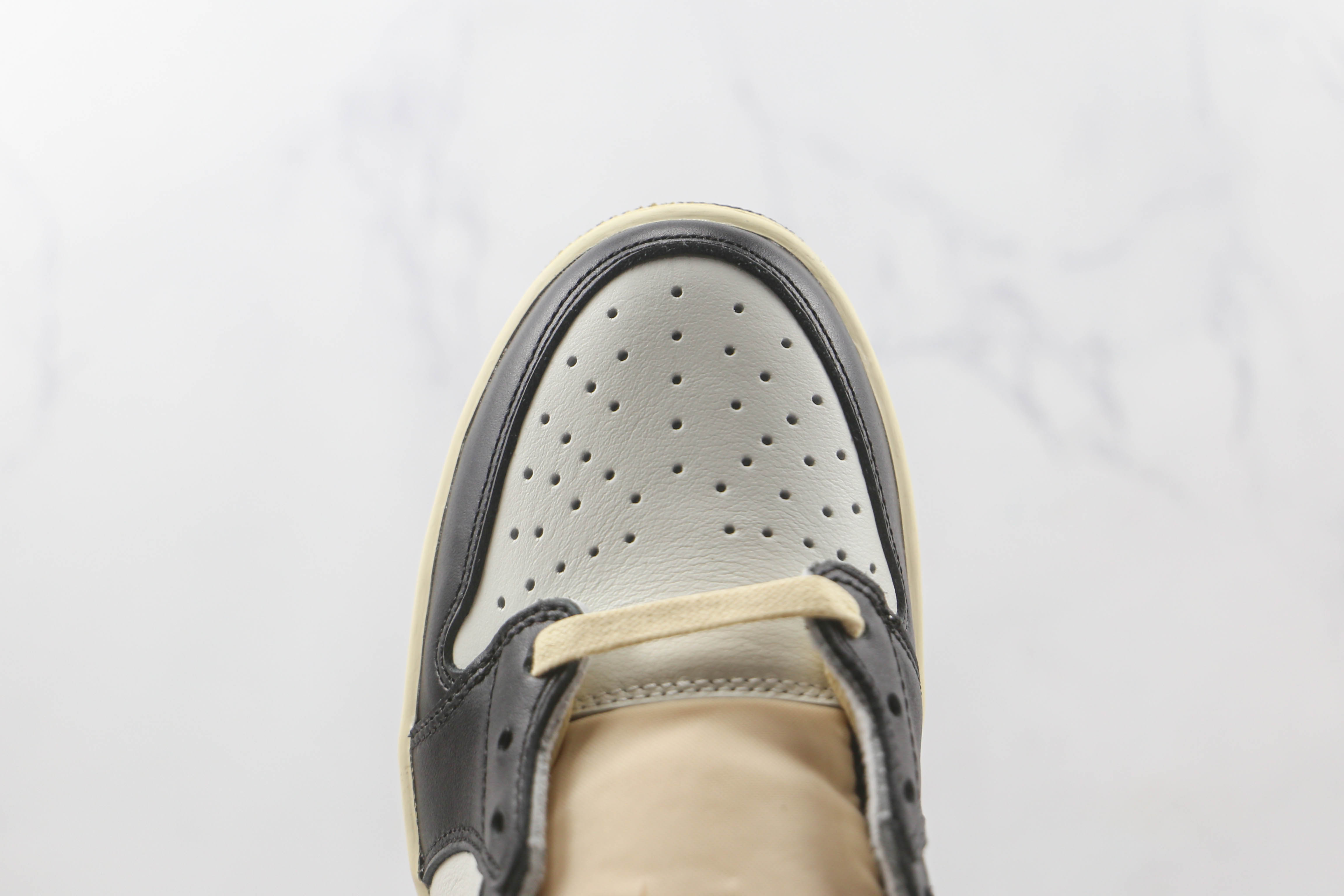 Travis Scott x Air Jordan 1 Low Dark Mocha