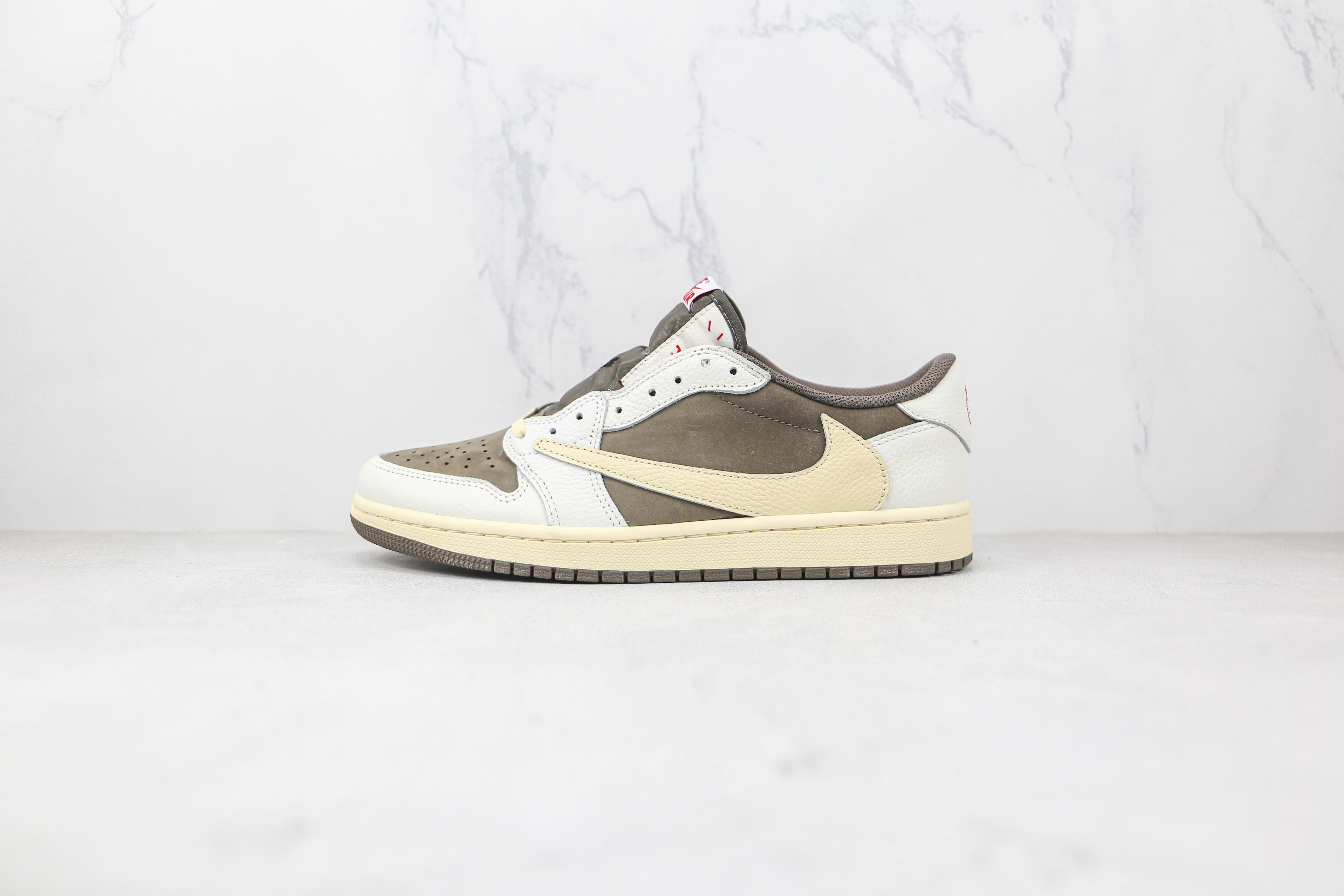 Travis Scott x Air Jordan 1 Low Reverse Mocha