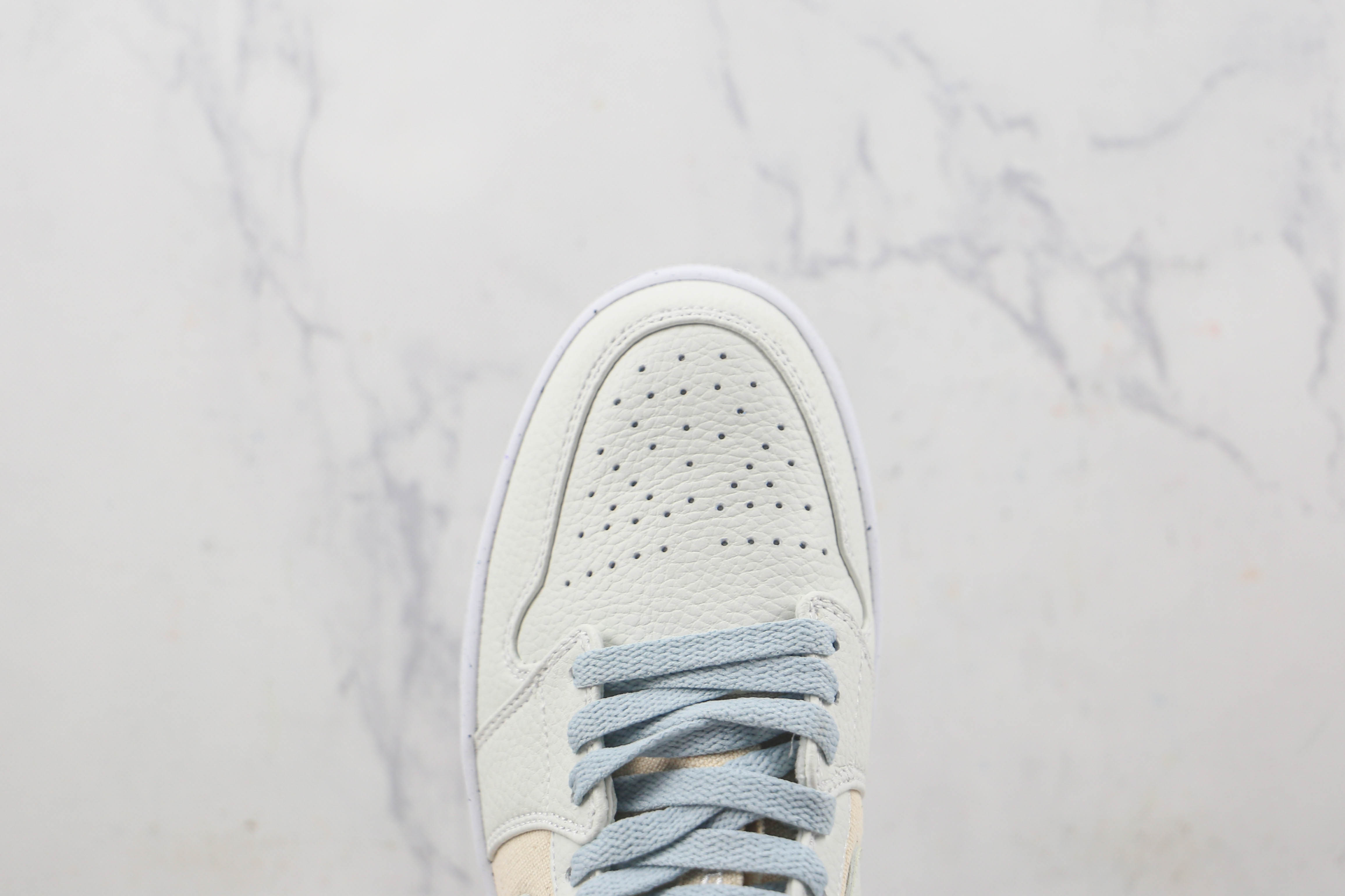 Air Jordan 1 Low Canvas