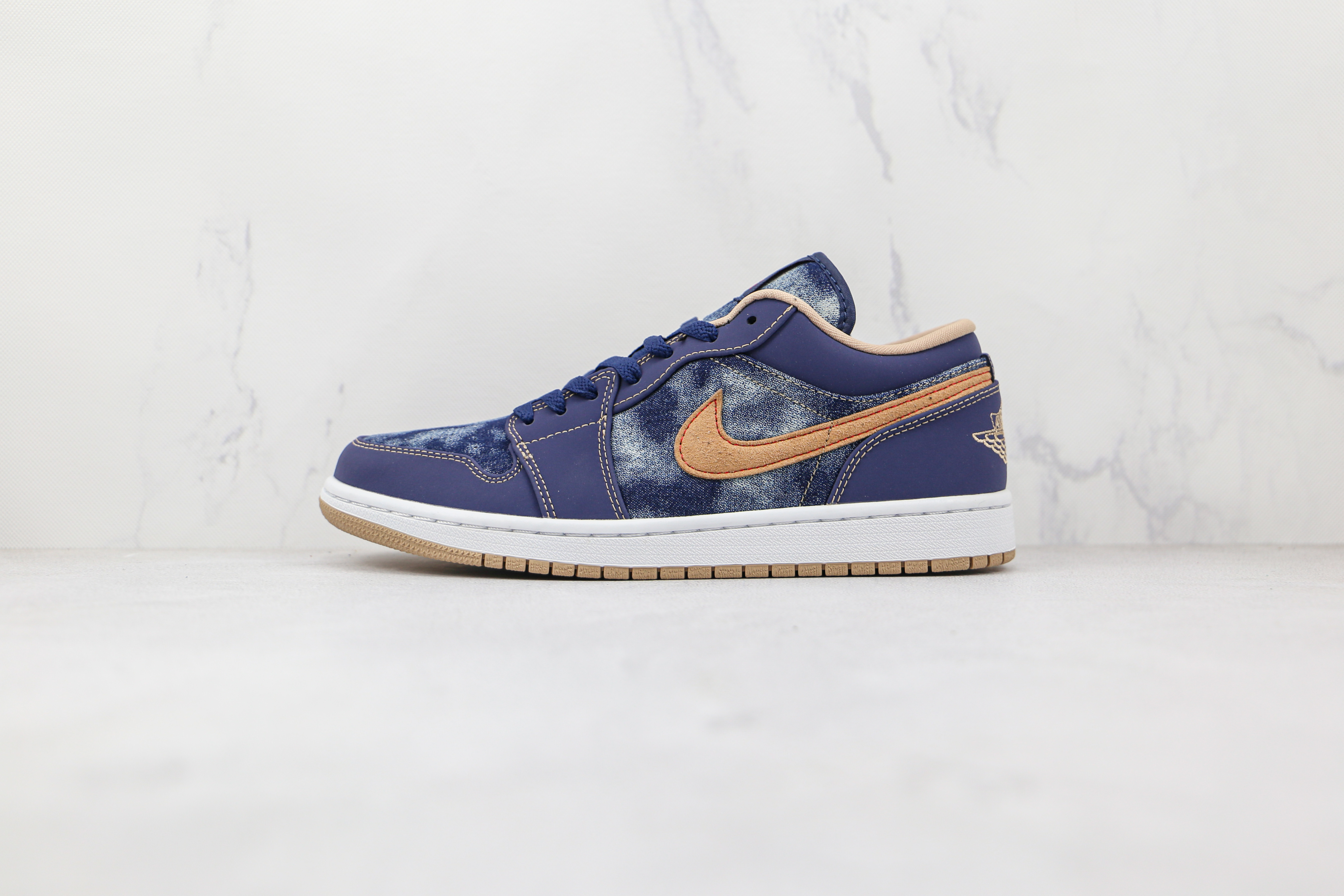Air Jordan 1 Low Denim