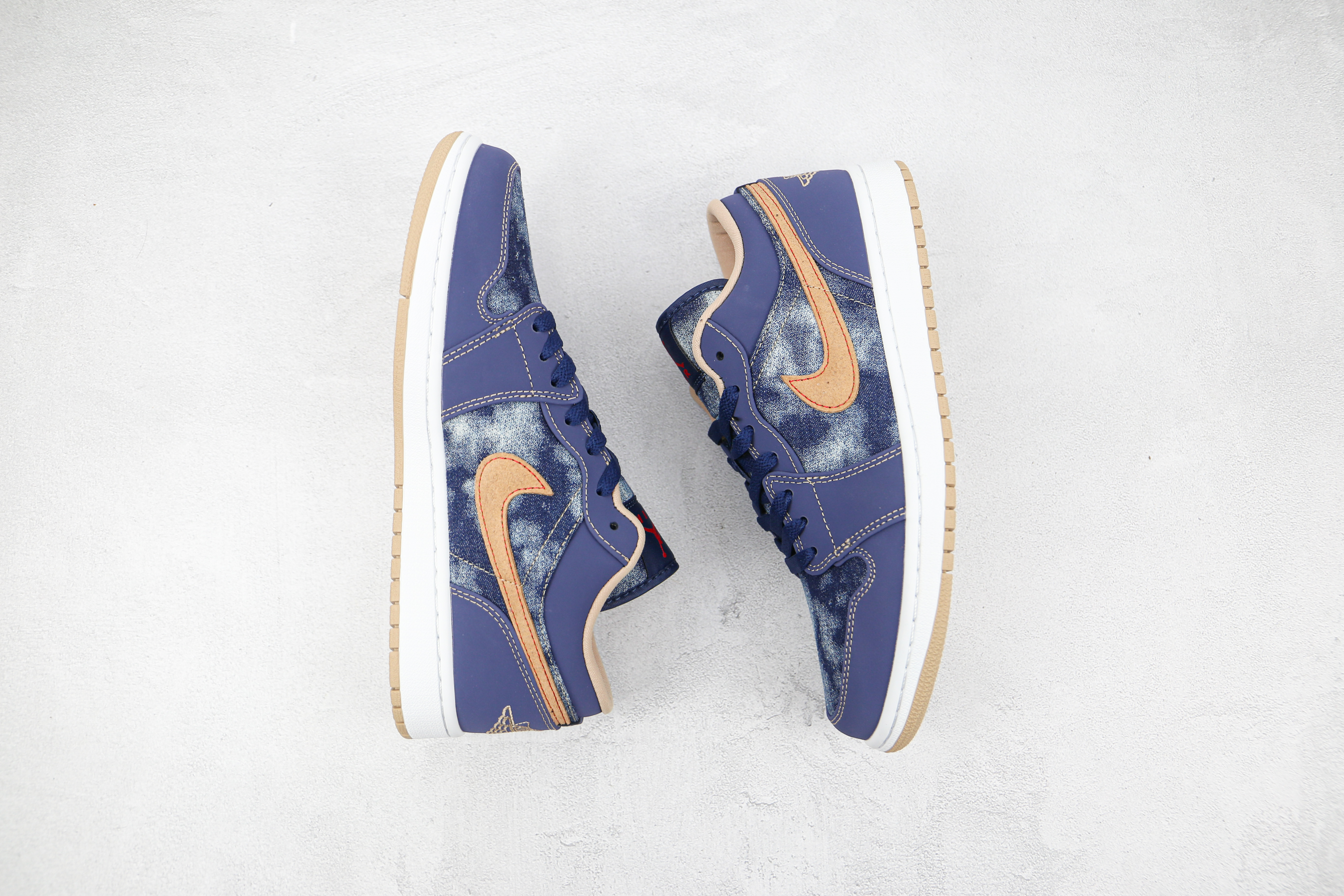 Air Jordan 1 Low Denim