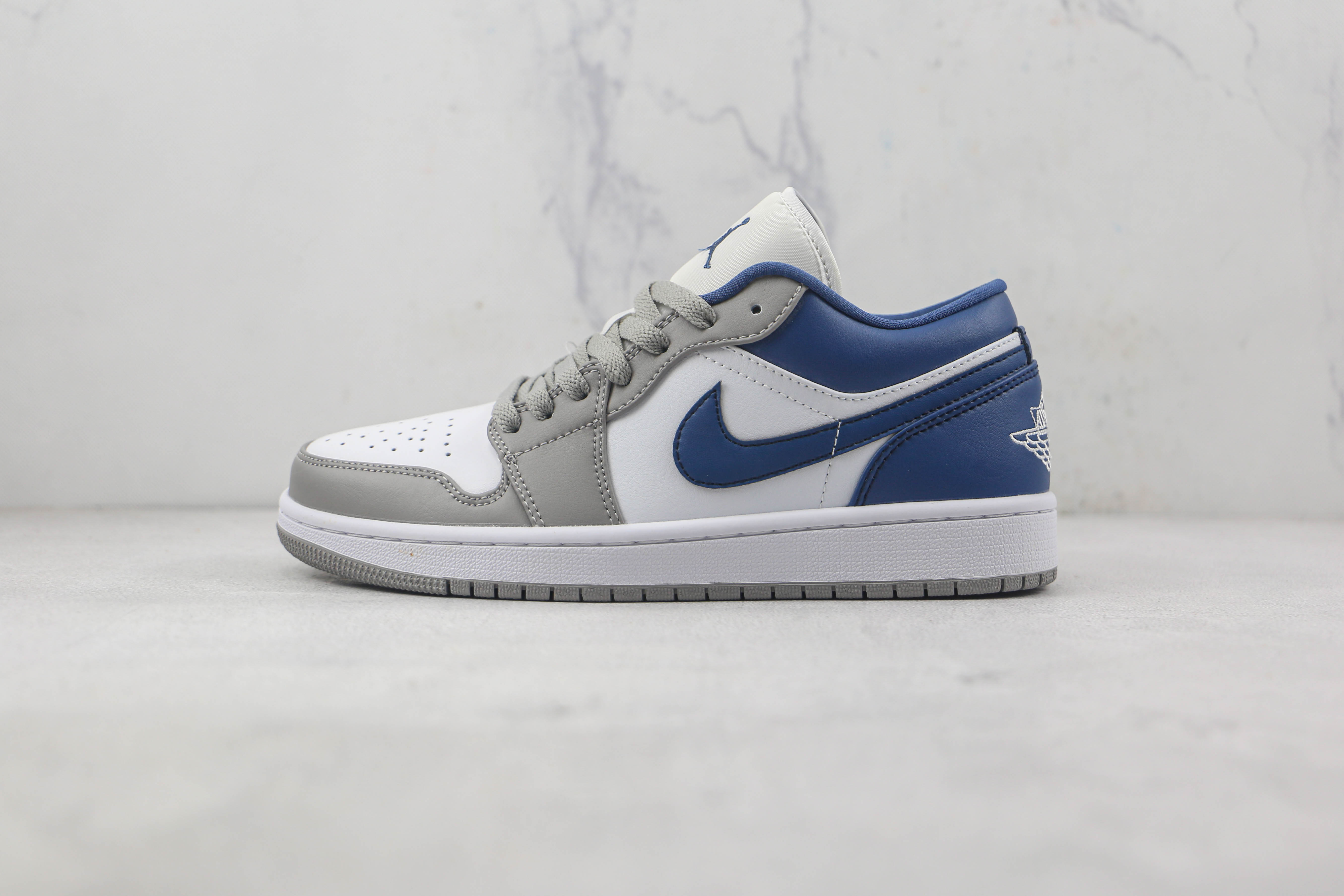 Air Jordan 1 Low Gray Blue