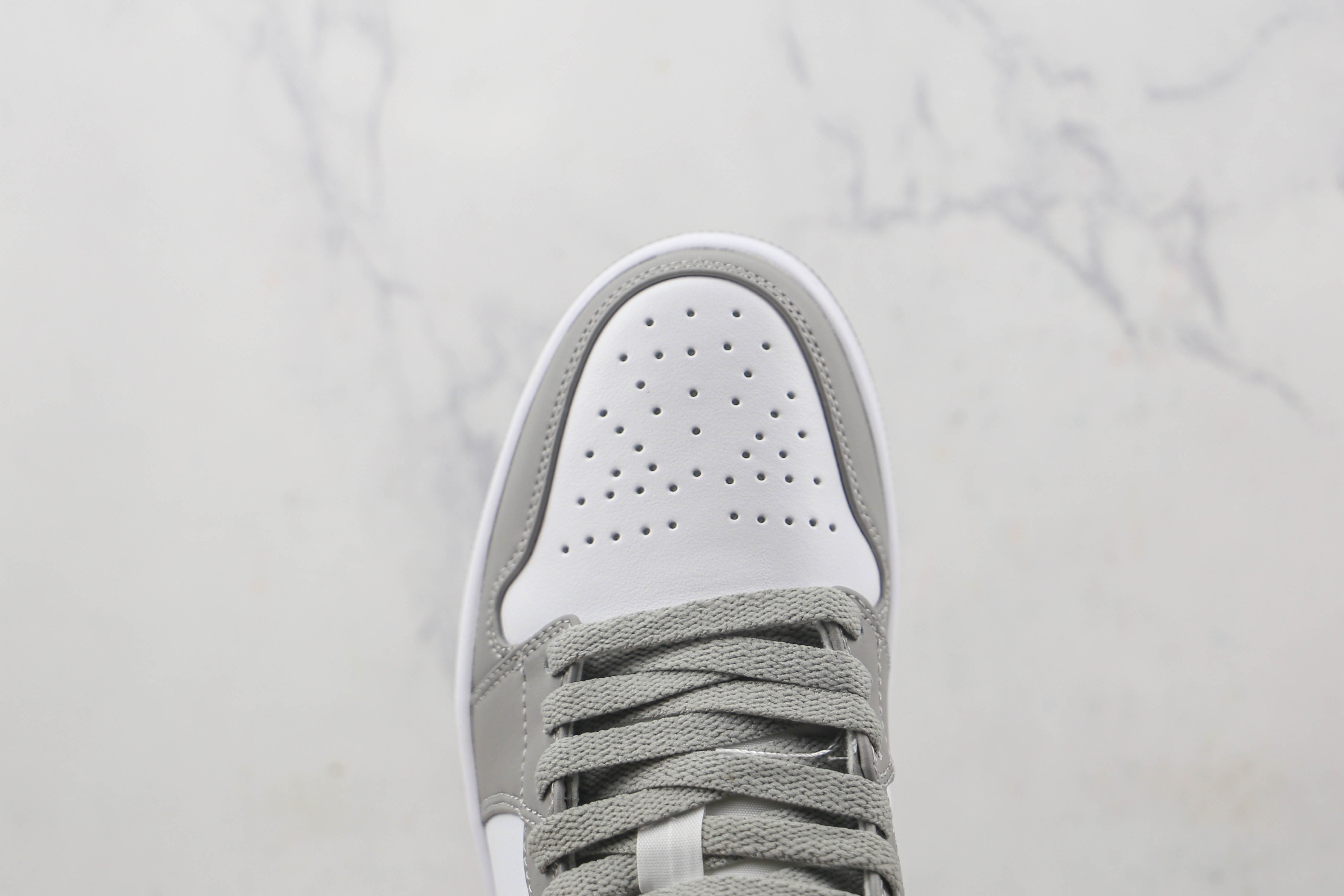 Air Jordan 1 Low Gray Blue