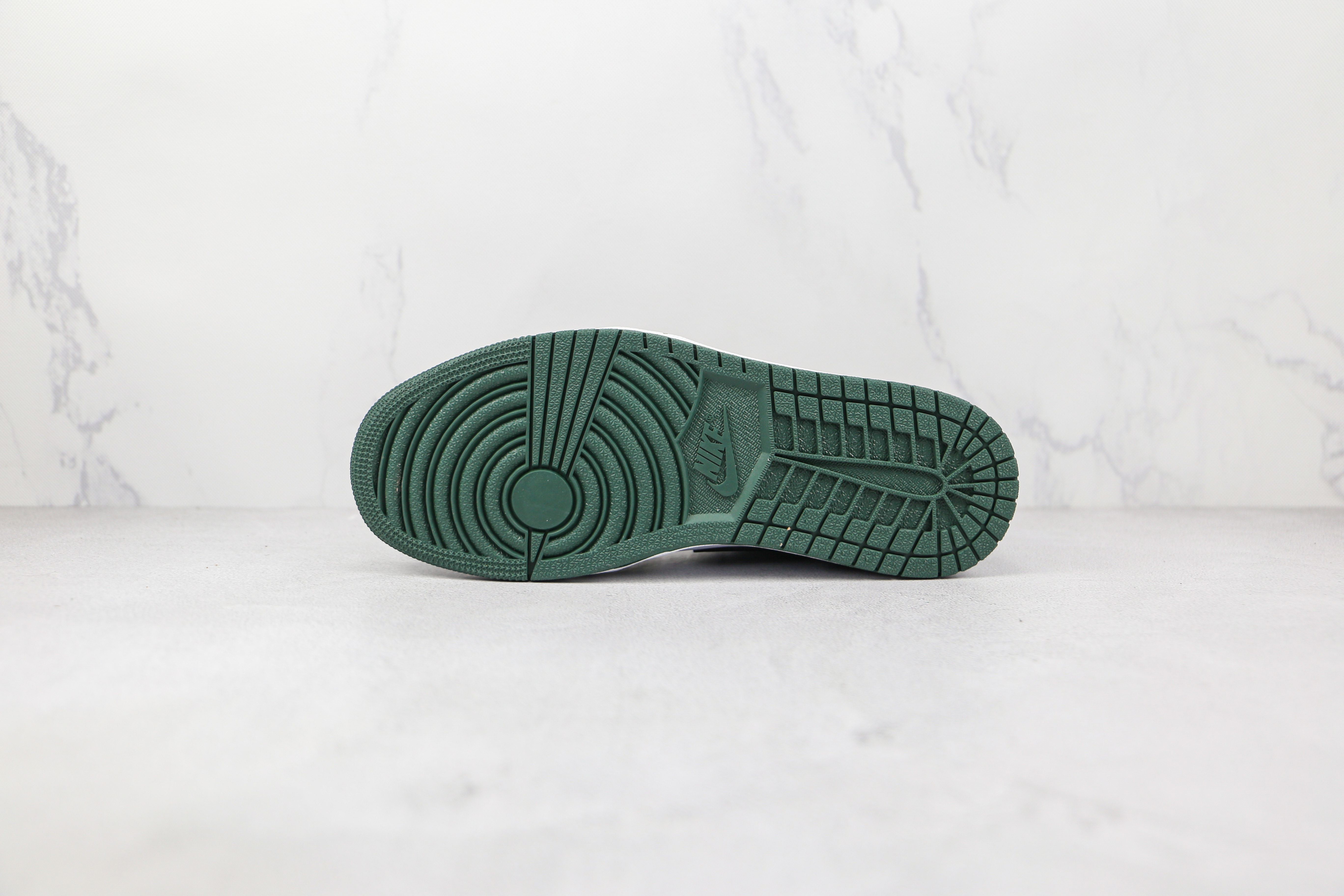 Air Jordan 1 Low Green Toe