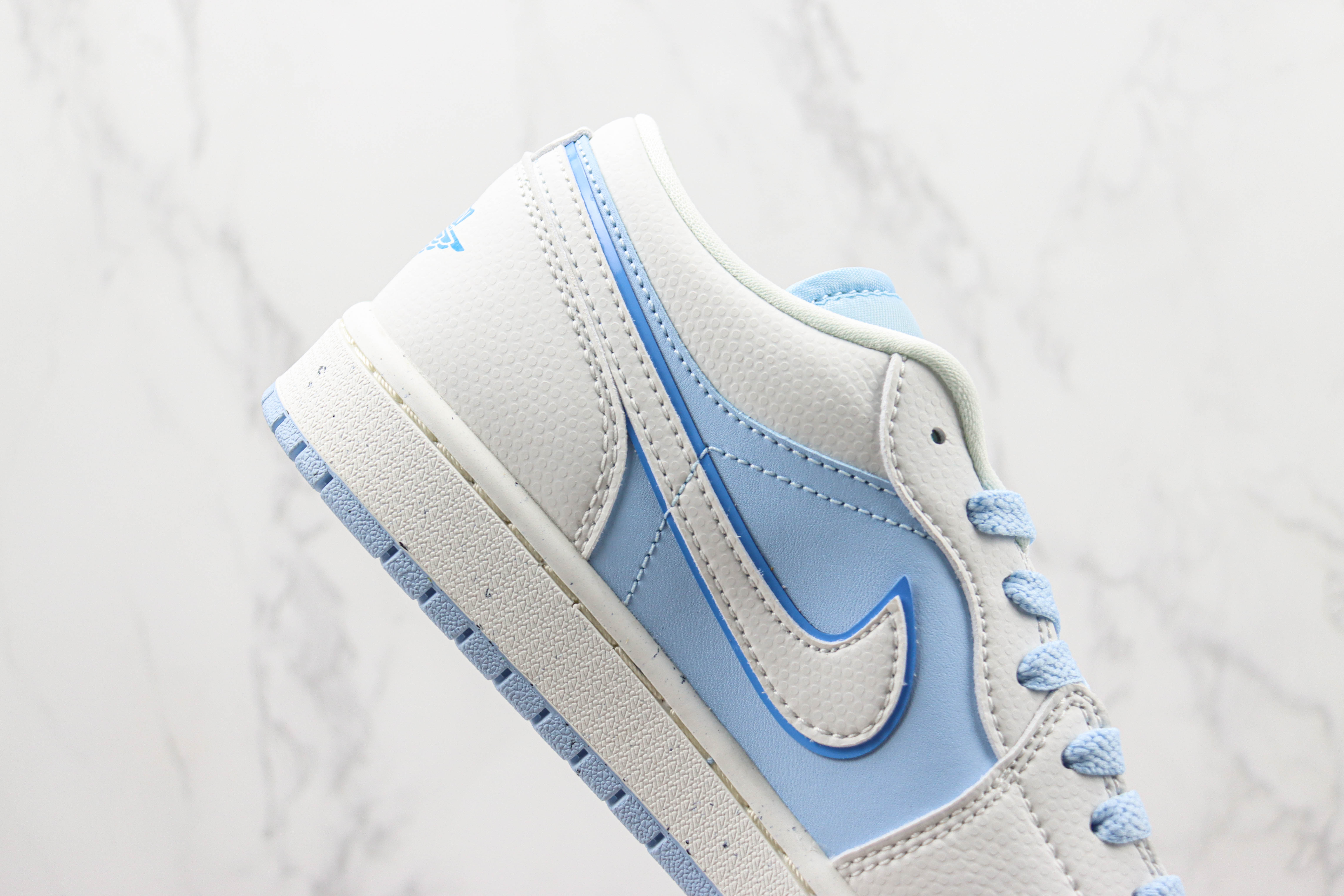 Air Jordan 1 Low Light Blue And White