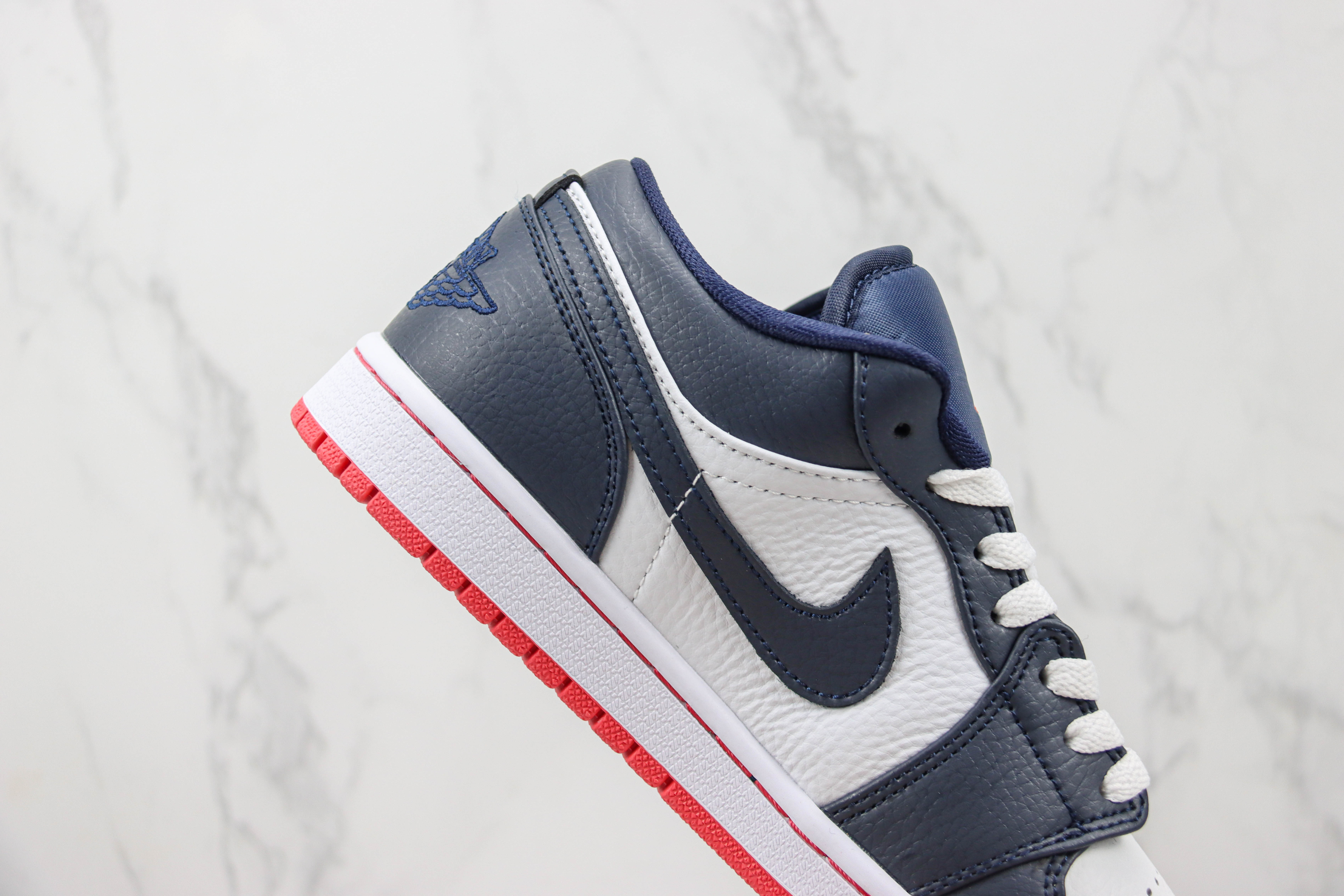 Air Jordan 1 Low Obsidian Ember Glow
