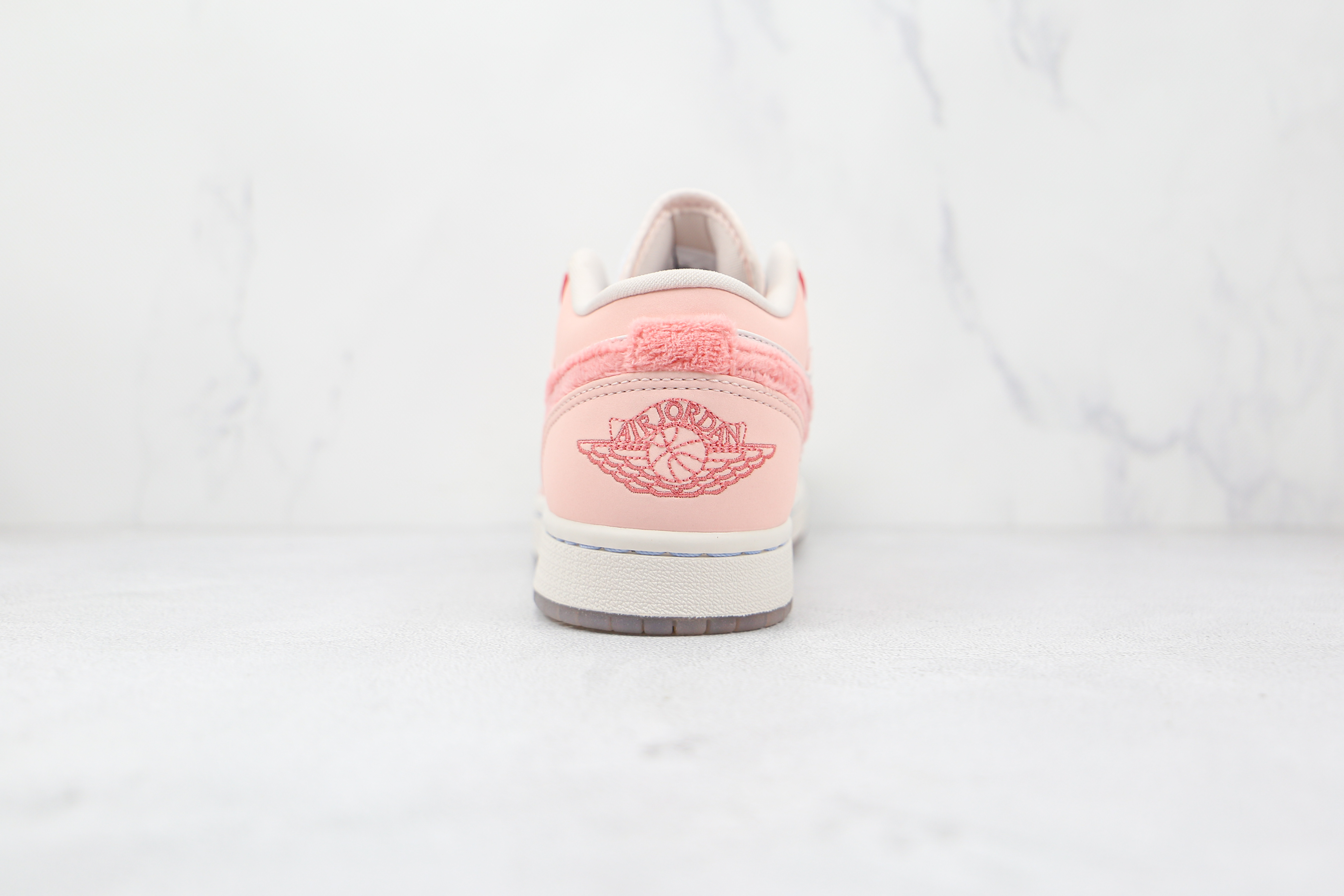 Air Jordan 1 Low SE Mighty Swooshers