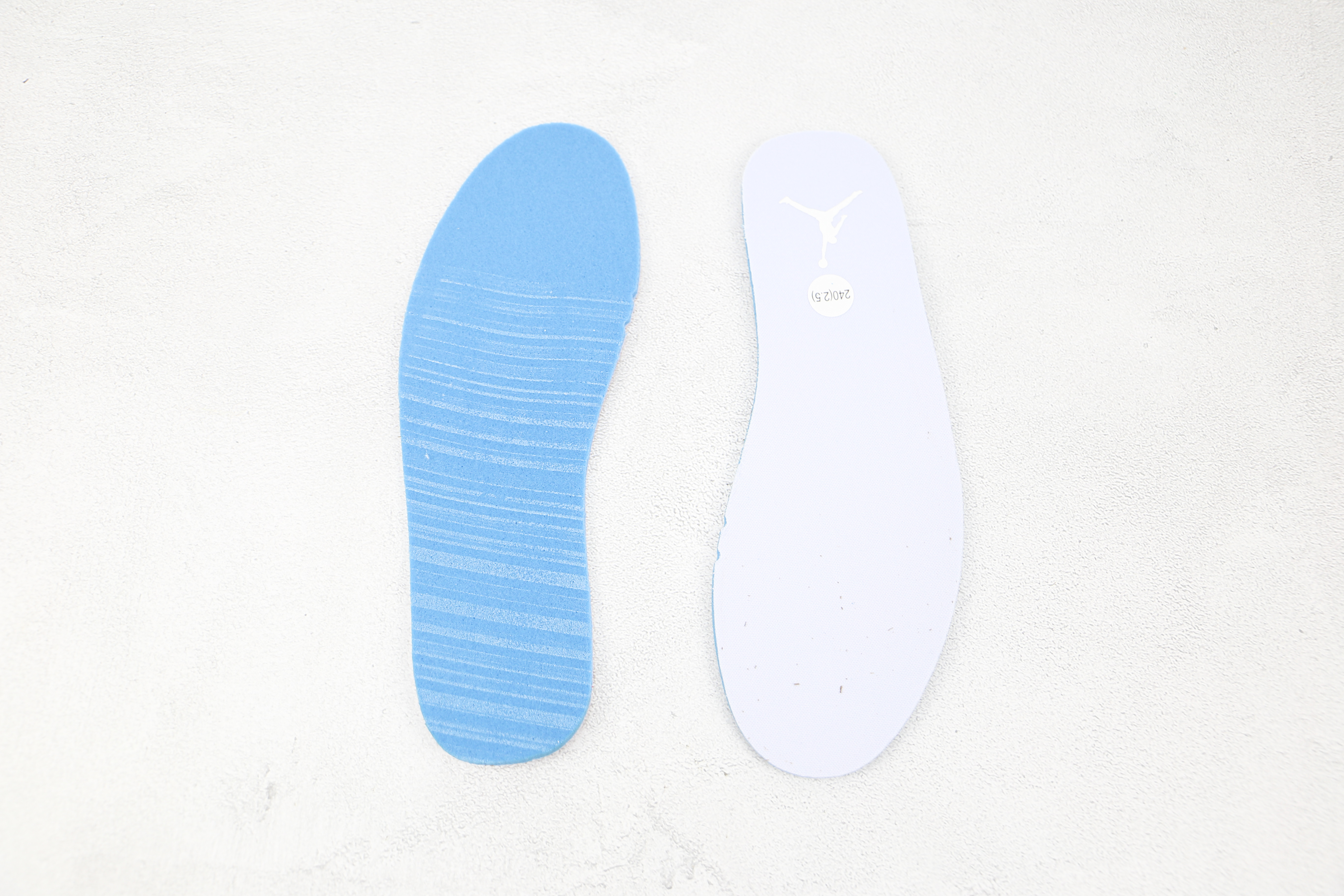 Air Jordan 1 Low SE Mighty Swooshers