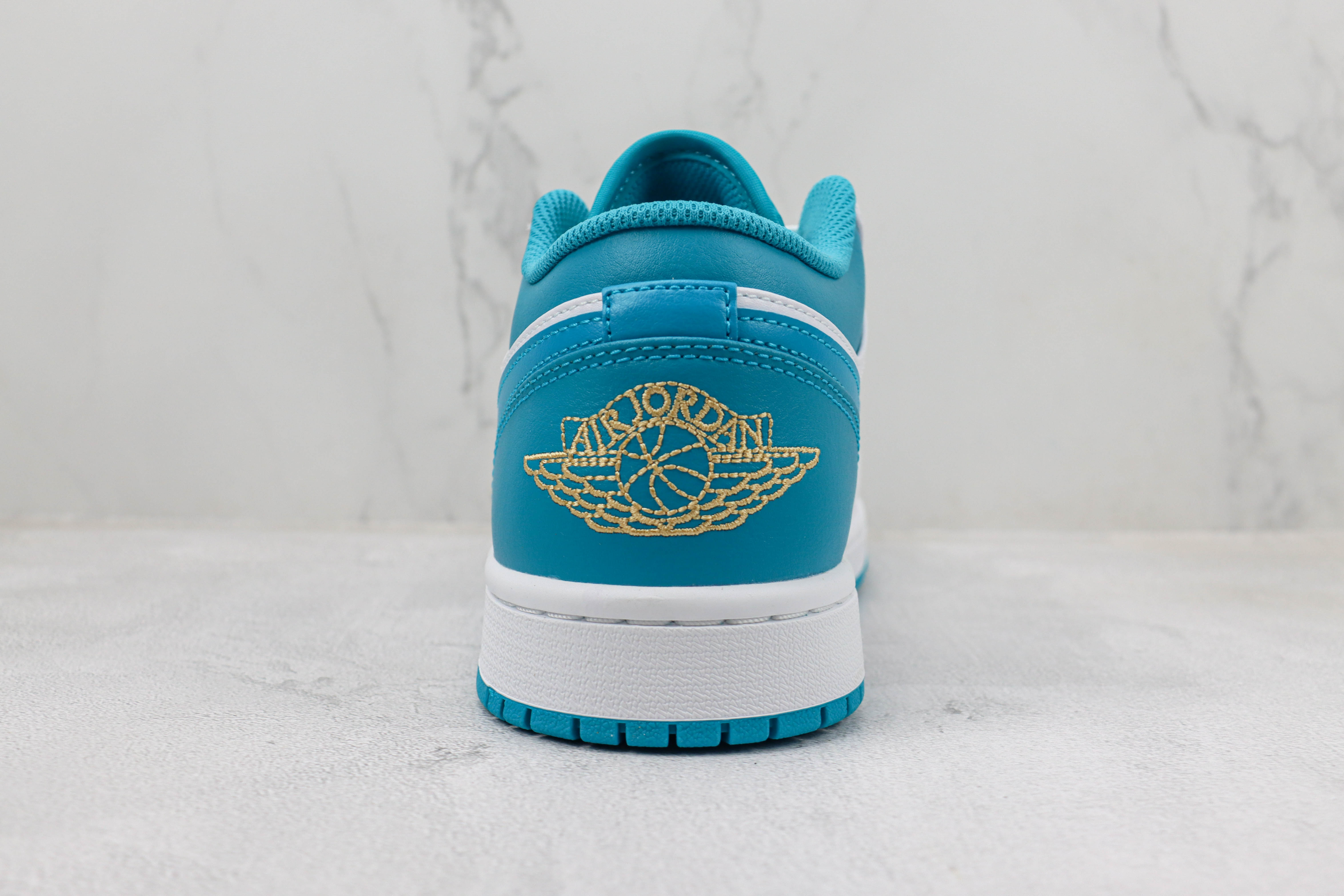 Air Jordan 1 Low Sky Blue