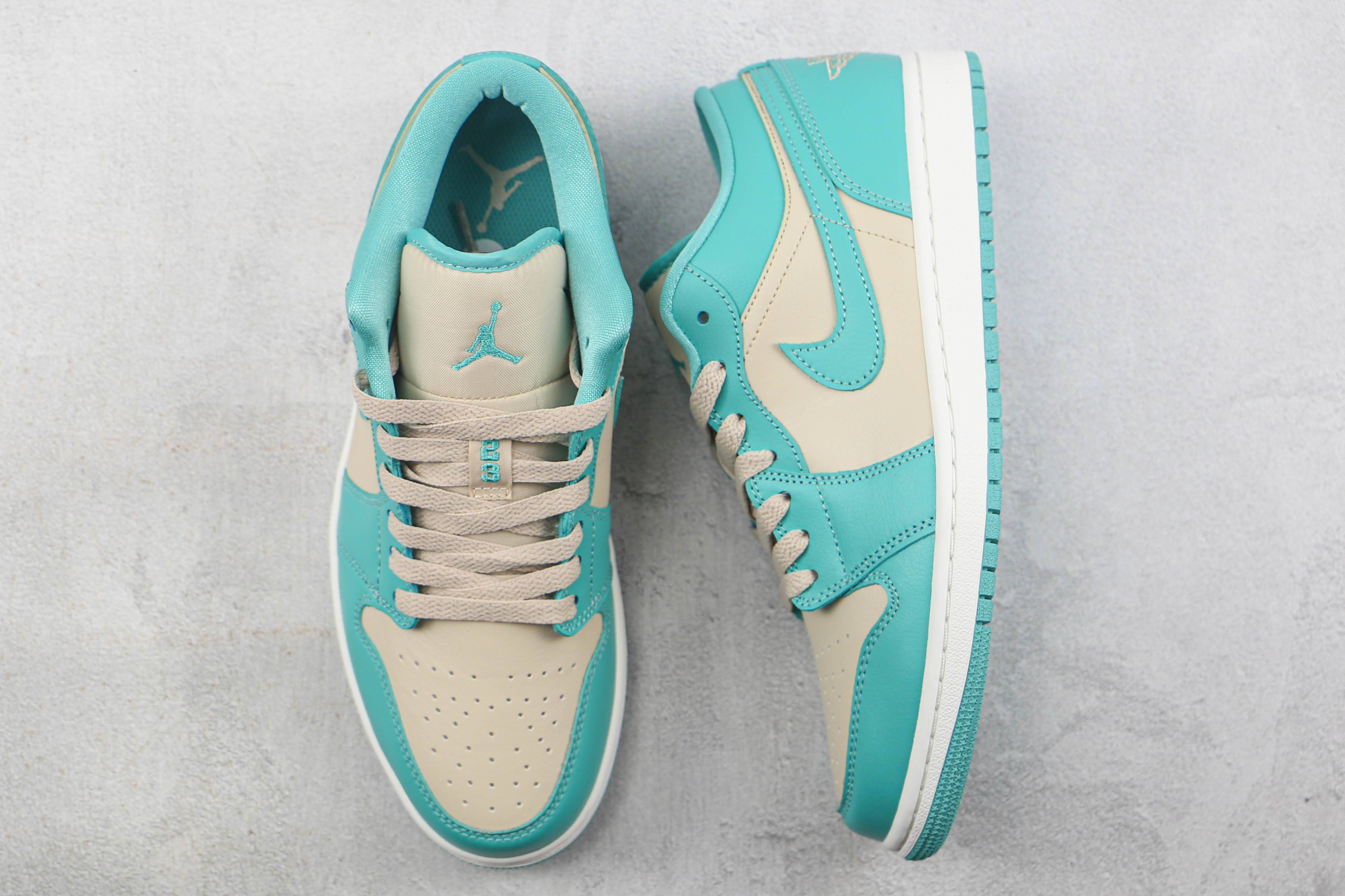 Air Jordan 1 Low Tropical Teal