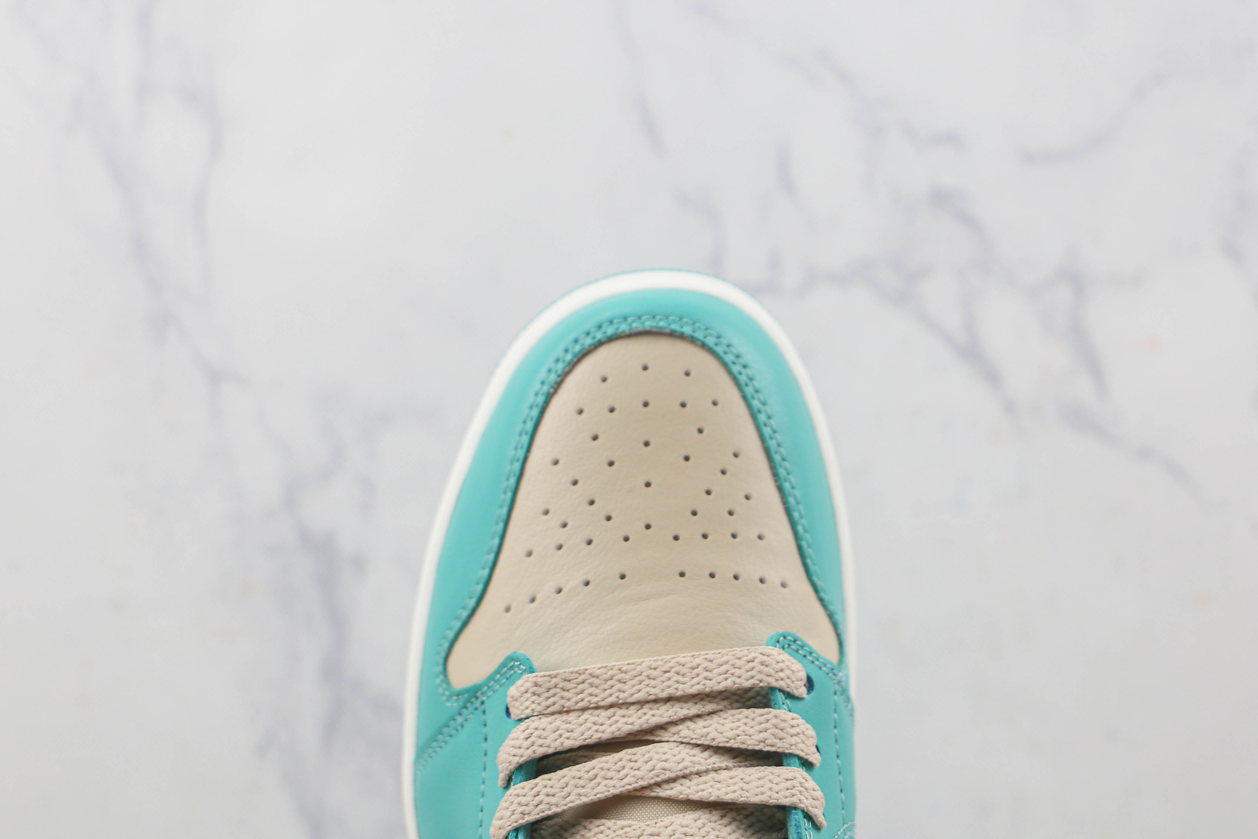 Air Jordan 1 Low Tropical Teal