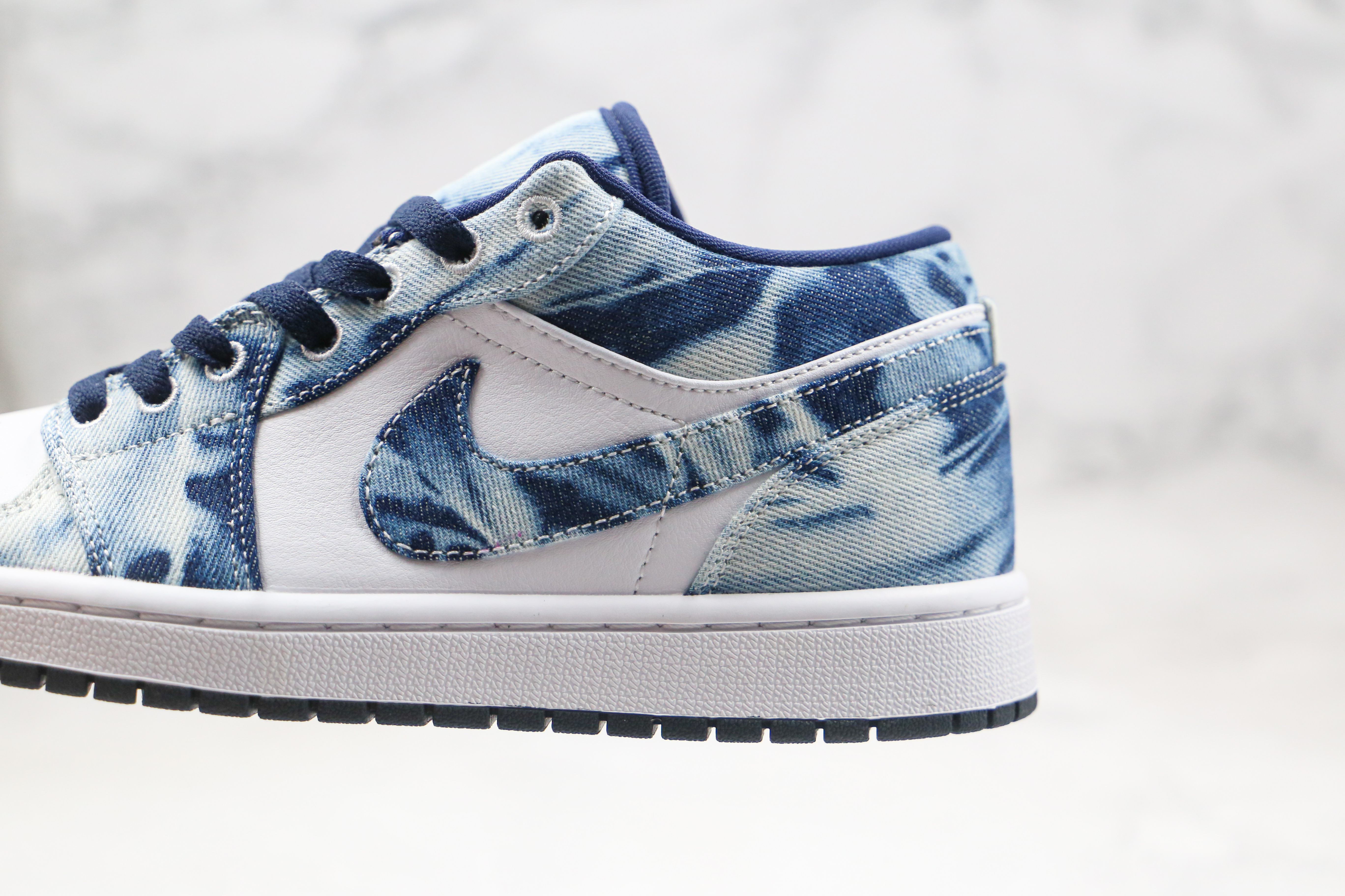 Air Jordan 1 Low“Washed Denim”