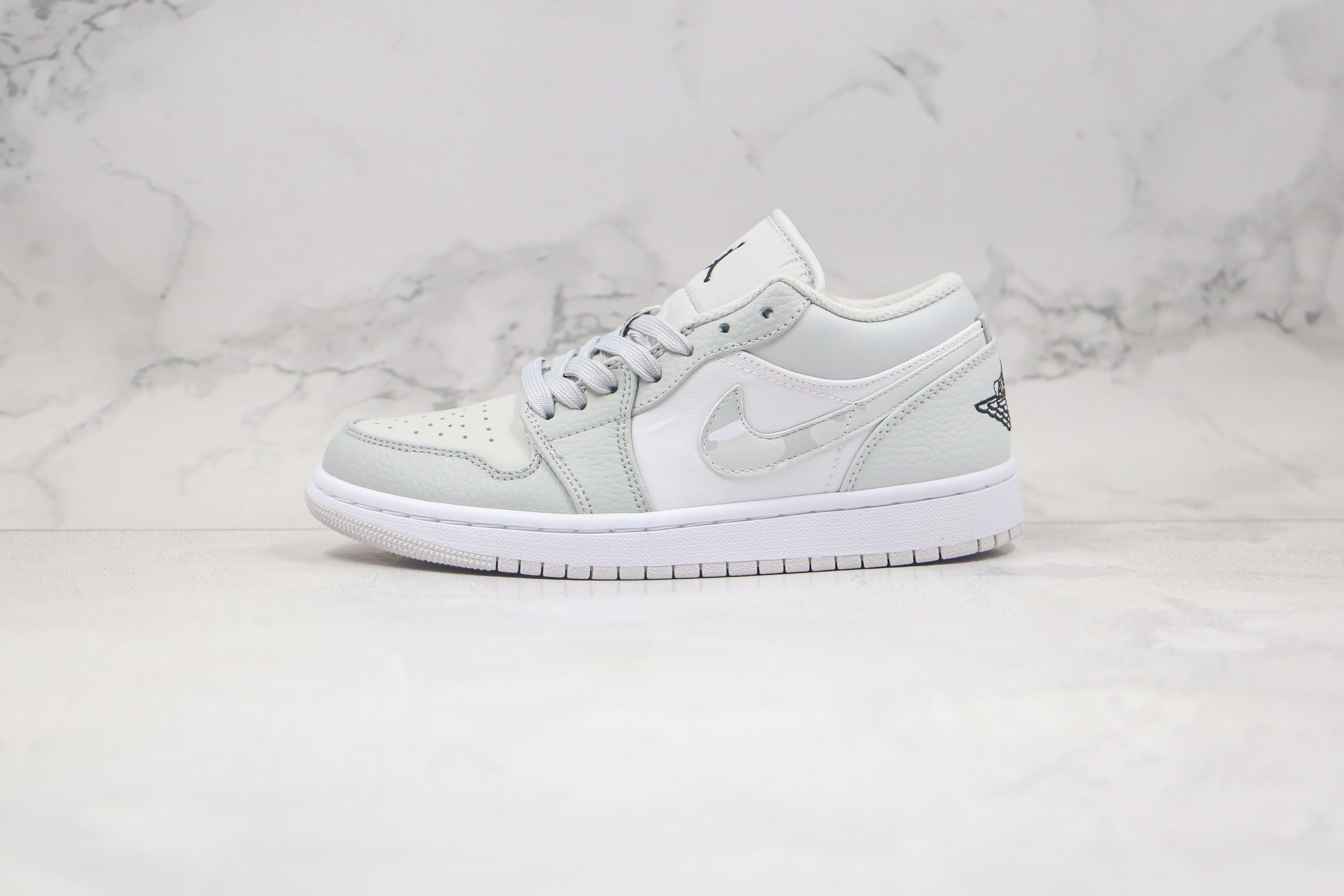 Air Jordan 1 Low White Camo