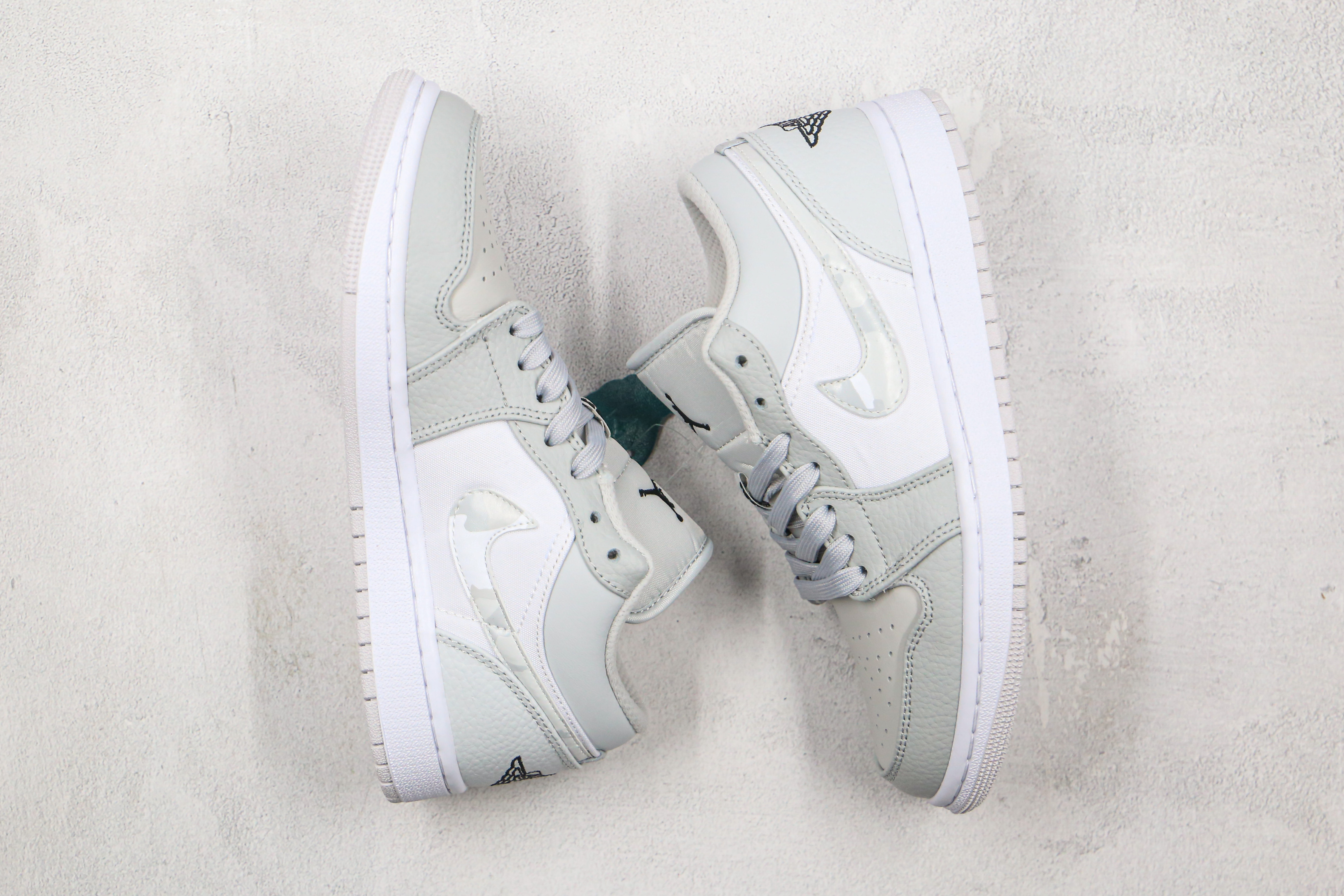 Air Jordan 1 Low White Camo