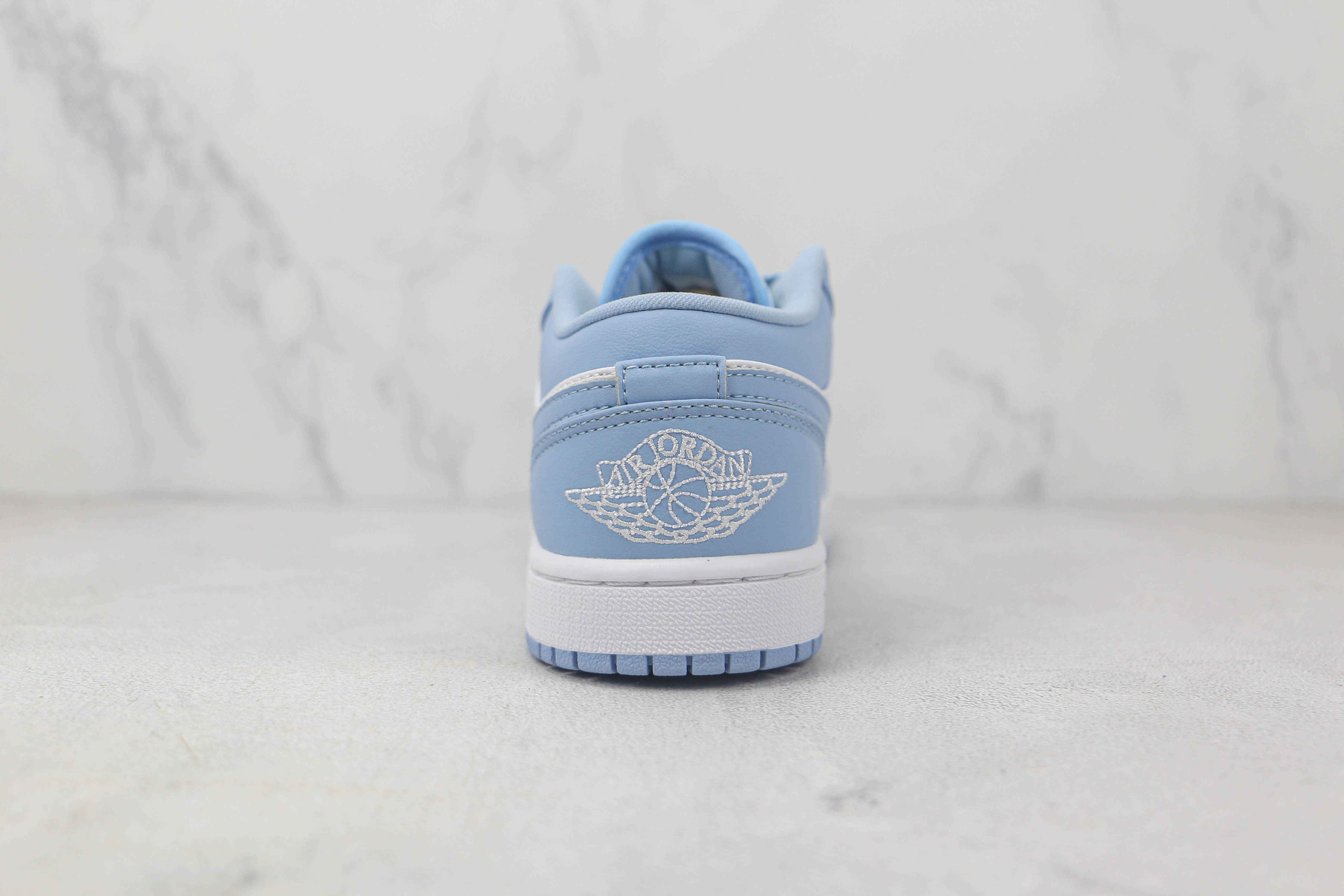 Travis Scott x Air Jordan 1 Low White Blue