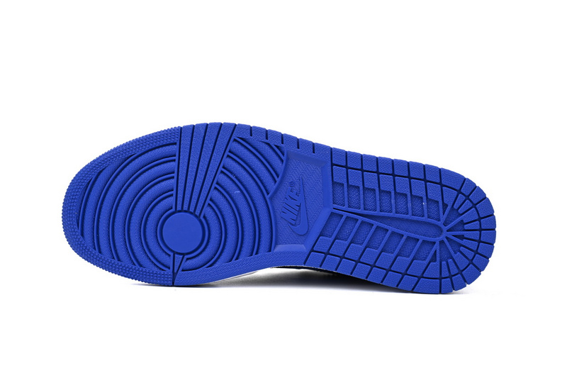 Air Jordan 1 High OG Satin Royal