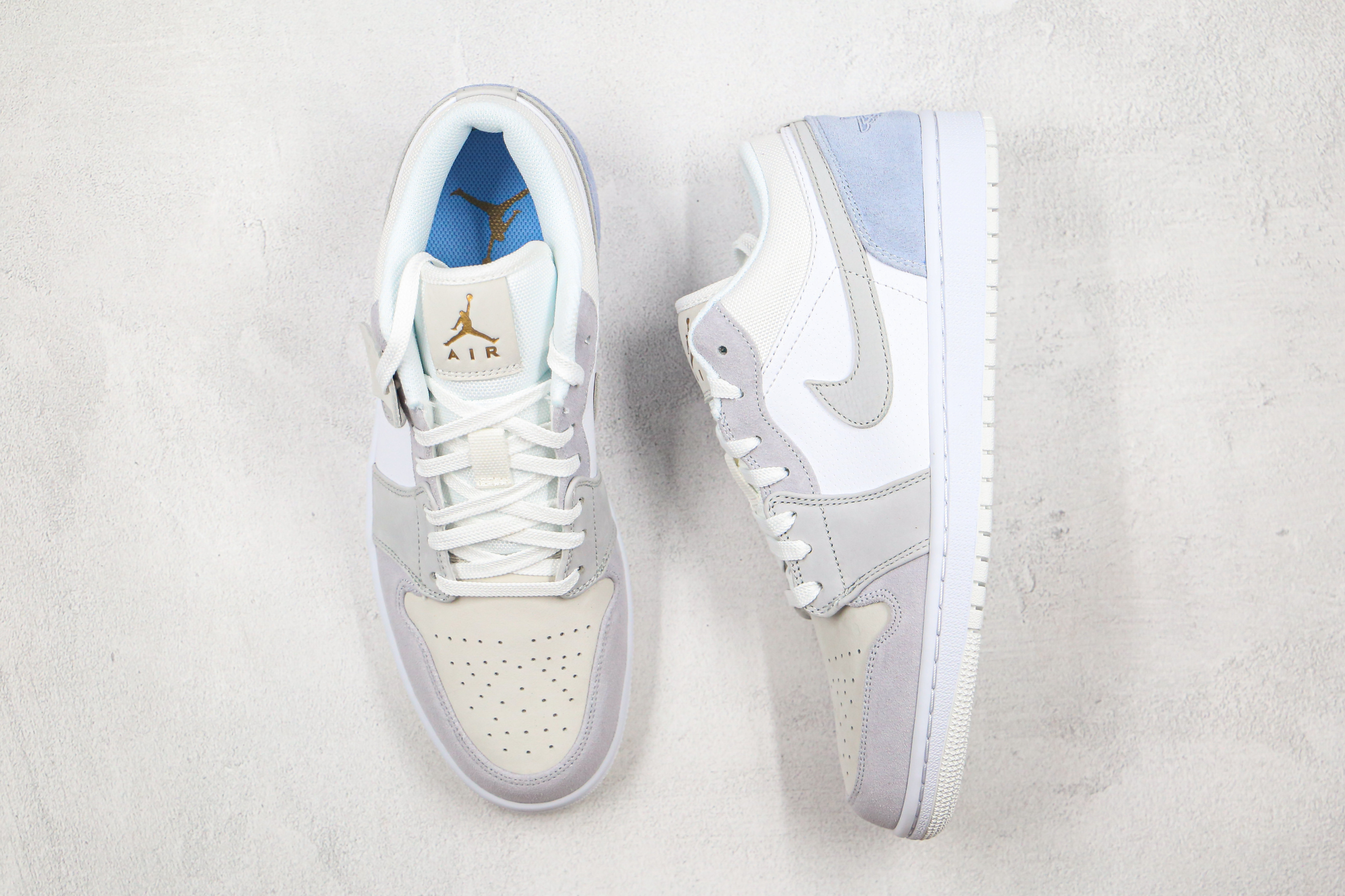 Air Jordan 1 Low “Paris”