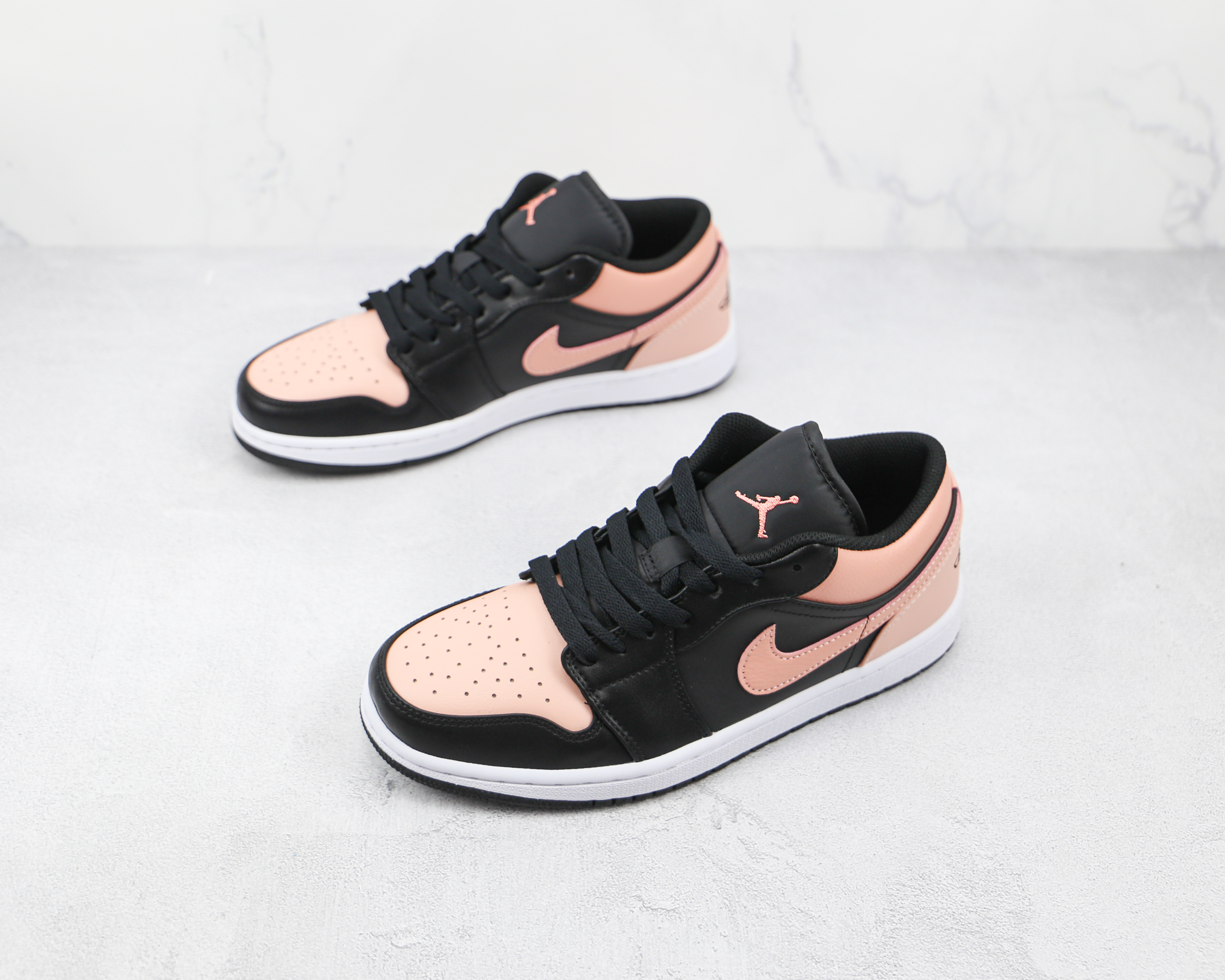 Air Jordan 1 Low Crimson Tint