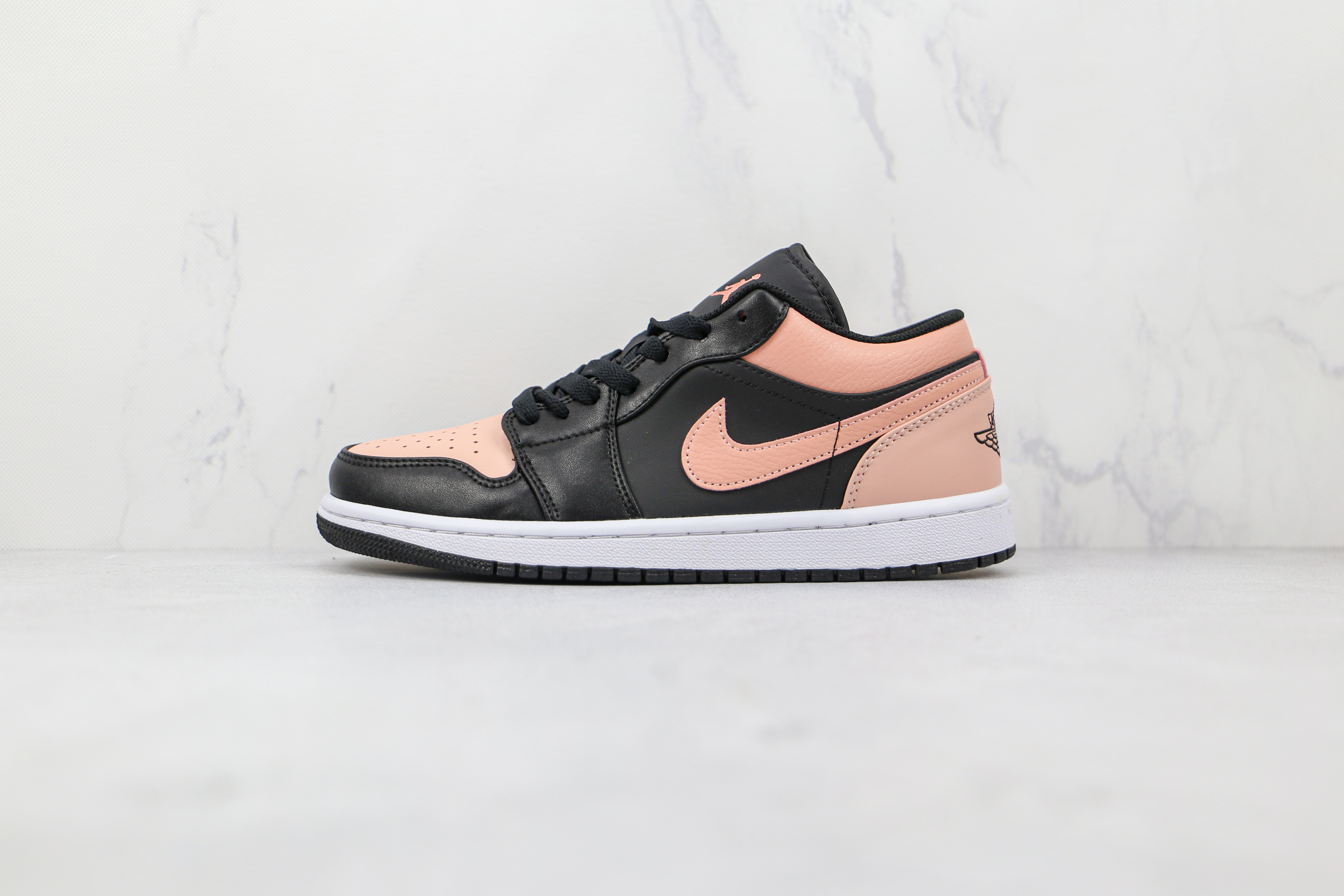 Air Jordan 1 Low Crimson Tint