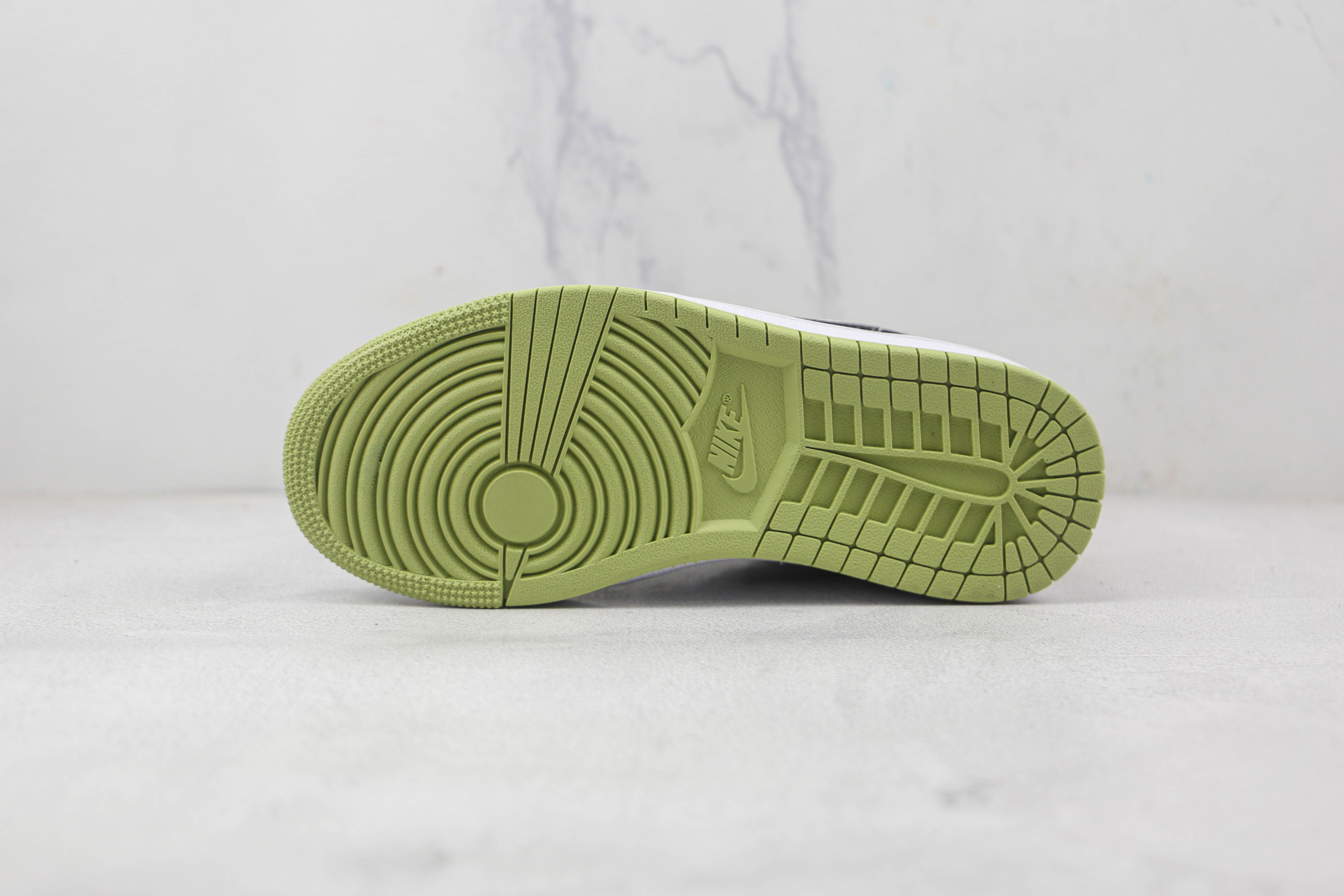 Air Jordan 1 Low Green Snake