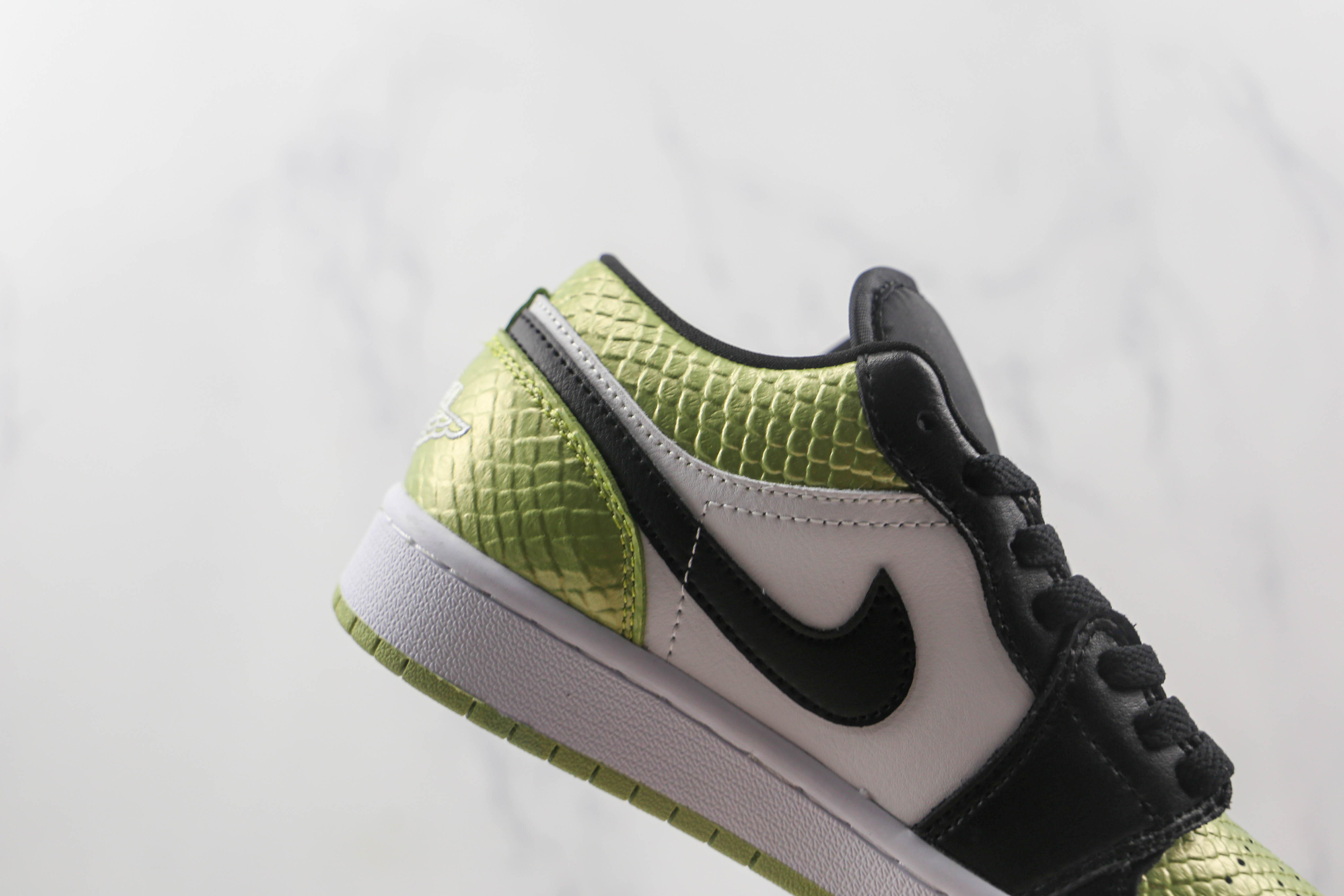 Air Jordan 1 Low Green Snake