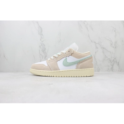 Air Jordan 1 Low GS Pink 01