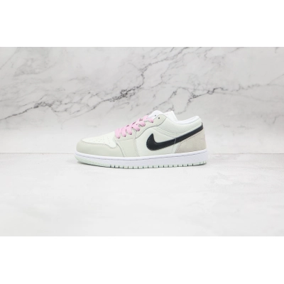 Air Jordan 1 Low SE “Barely Green” 01