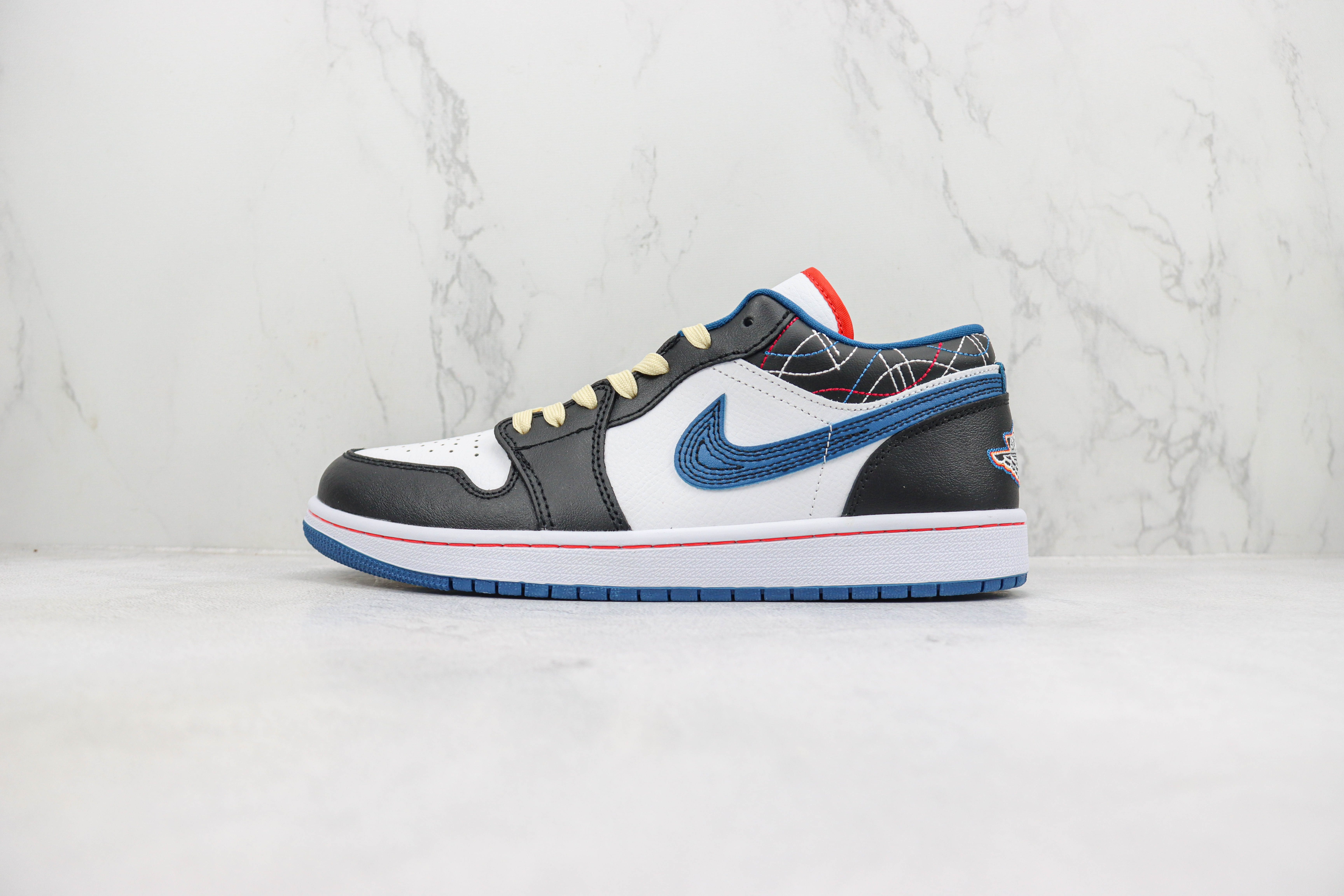 Air Jordan 1 Low SE "Black/Industrial Blue"