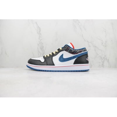 Air Jordan 1 Low SE "Black/Industrial Blue" 01