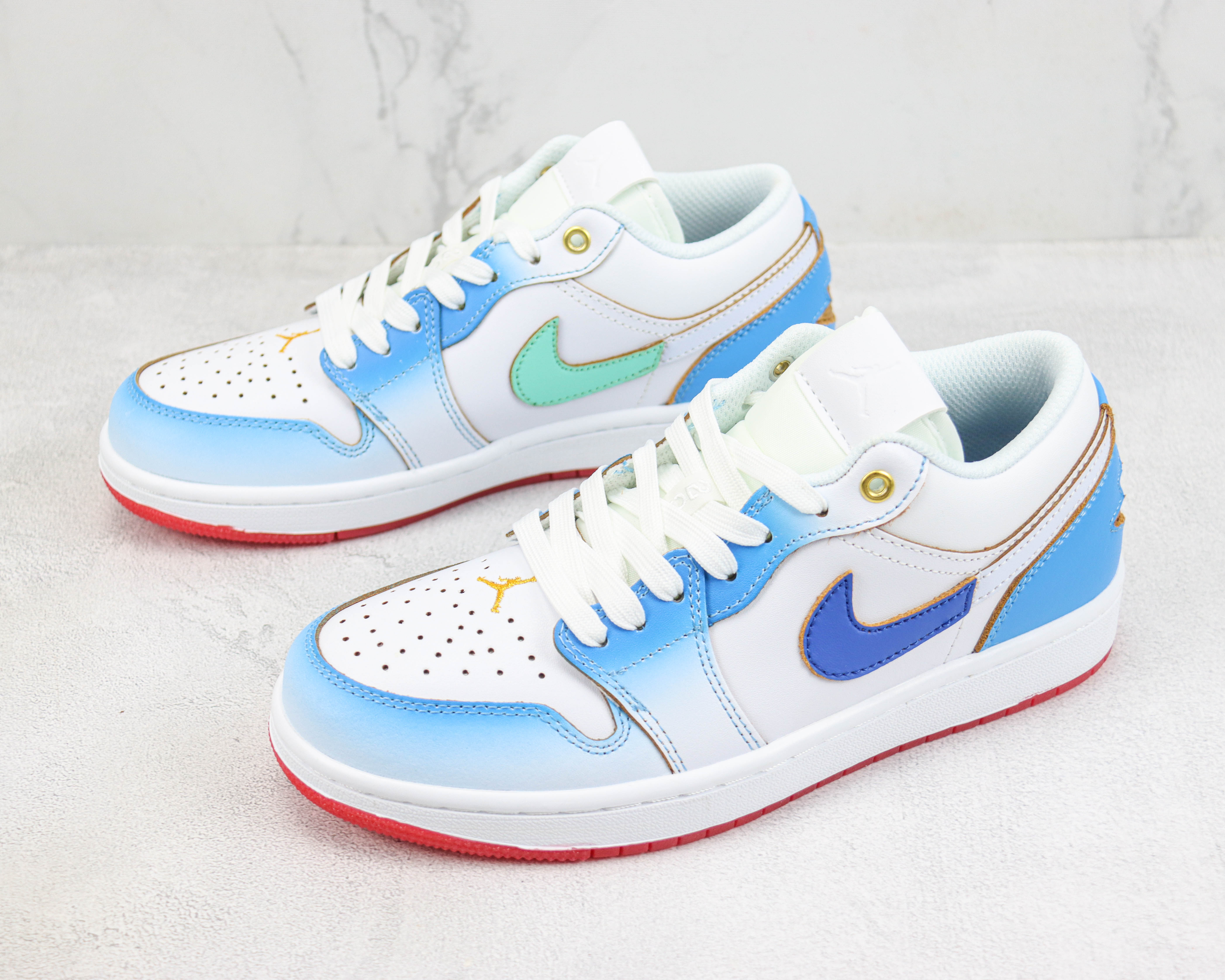 Air Jordan 1 Low SE Blue Gradient