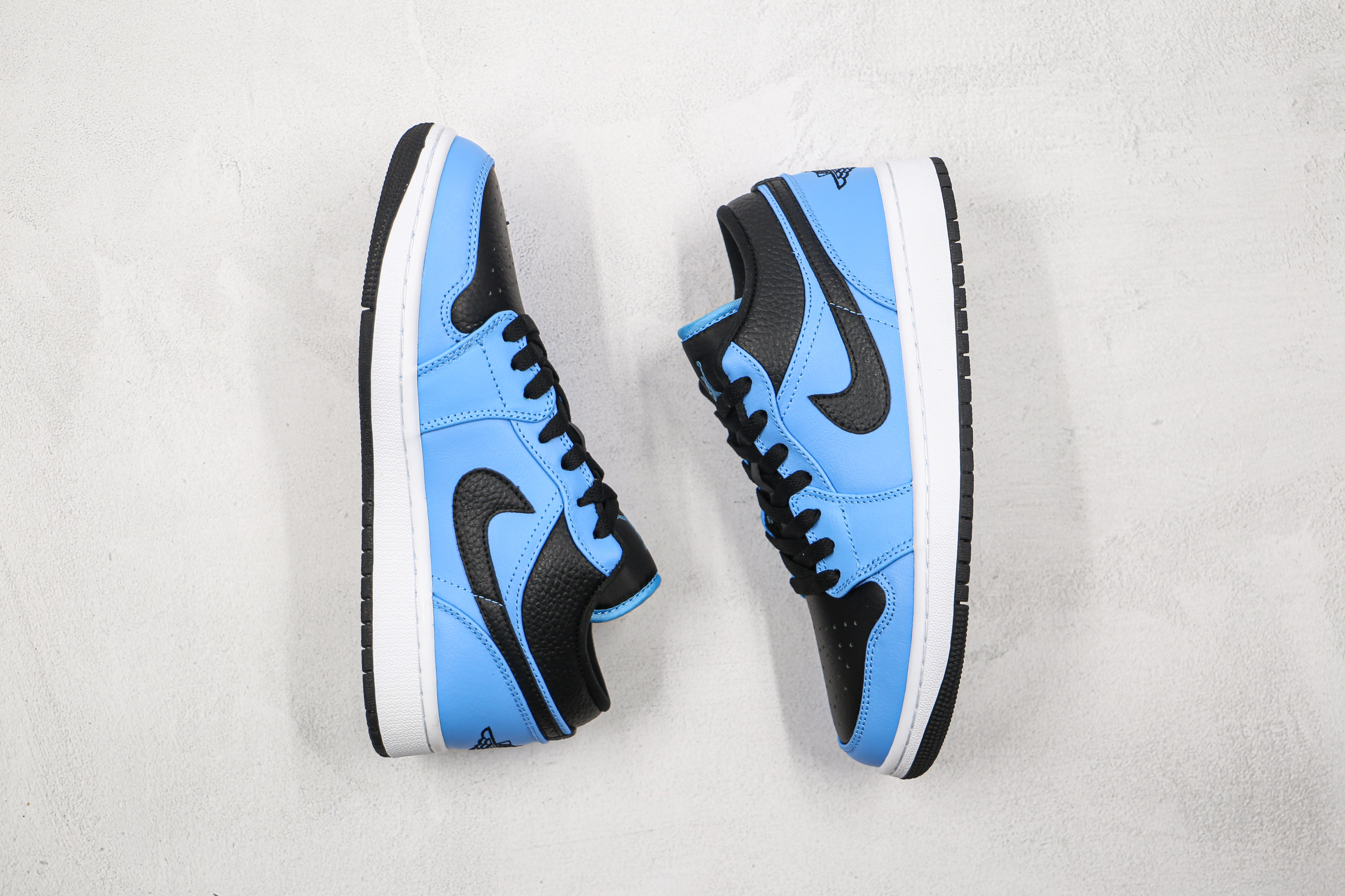 Air Jordan 1 Low University Blue Black