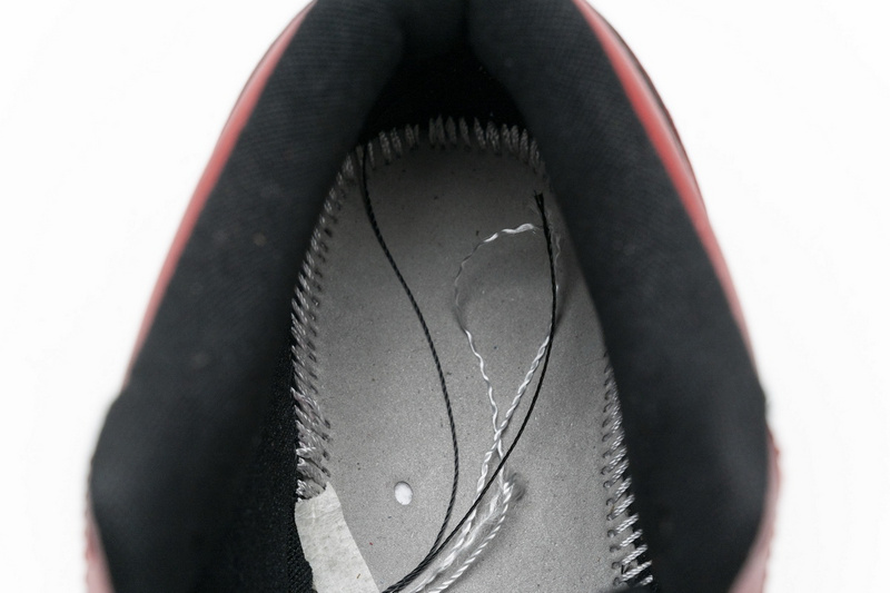 Air Jordan 1 Low Varsity Red