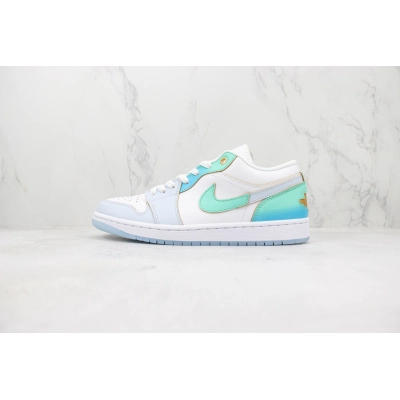 Nike Wmns Air Jordan 1 Low SE “Emerald Rise” 01