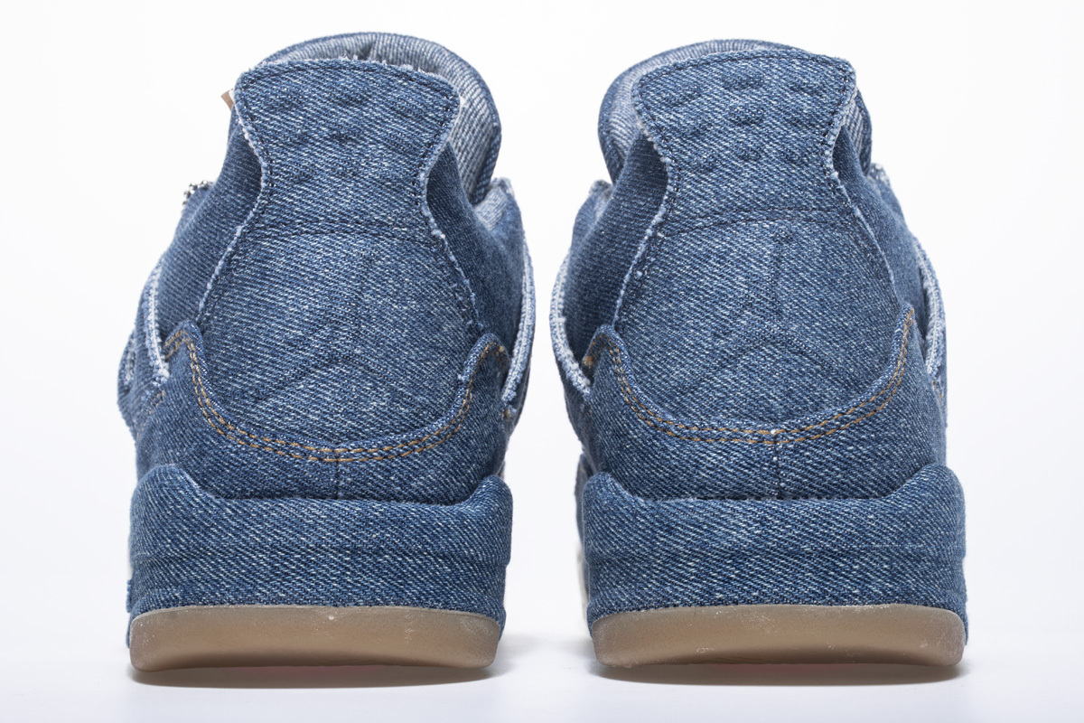 OG Jordan 4 Retro Levi's Denim (Tag with Levi's Logo)