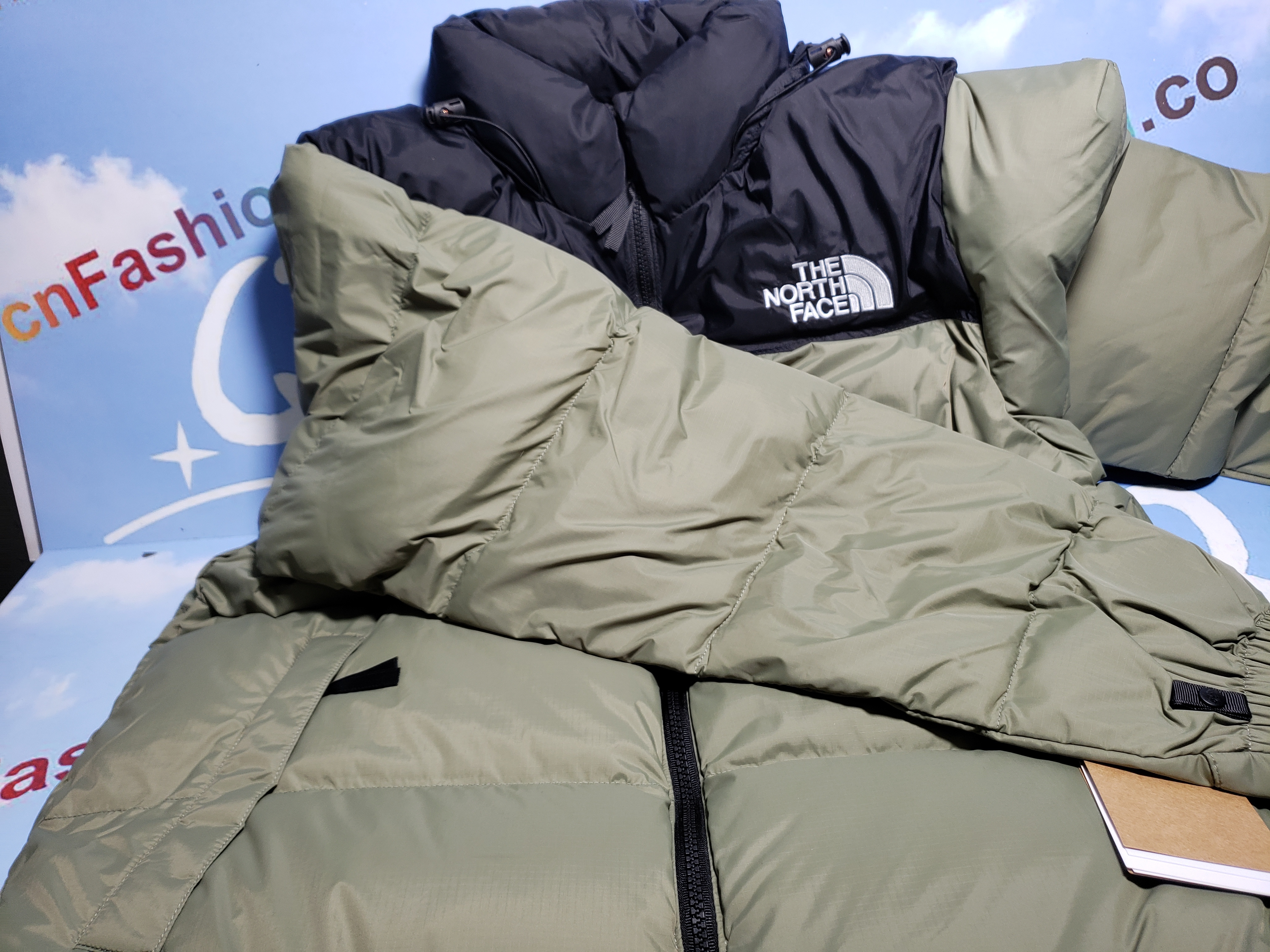 clothes - PKGoden The North Face Mosaic Green