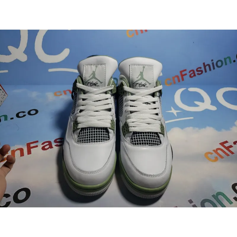 OG Jordan 4 Retro Seafoam (W) AQ9129-103