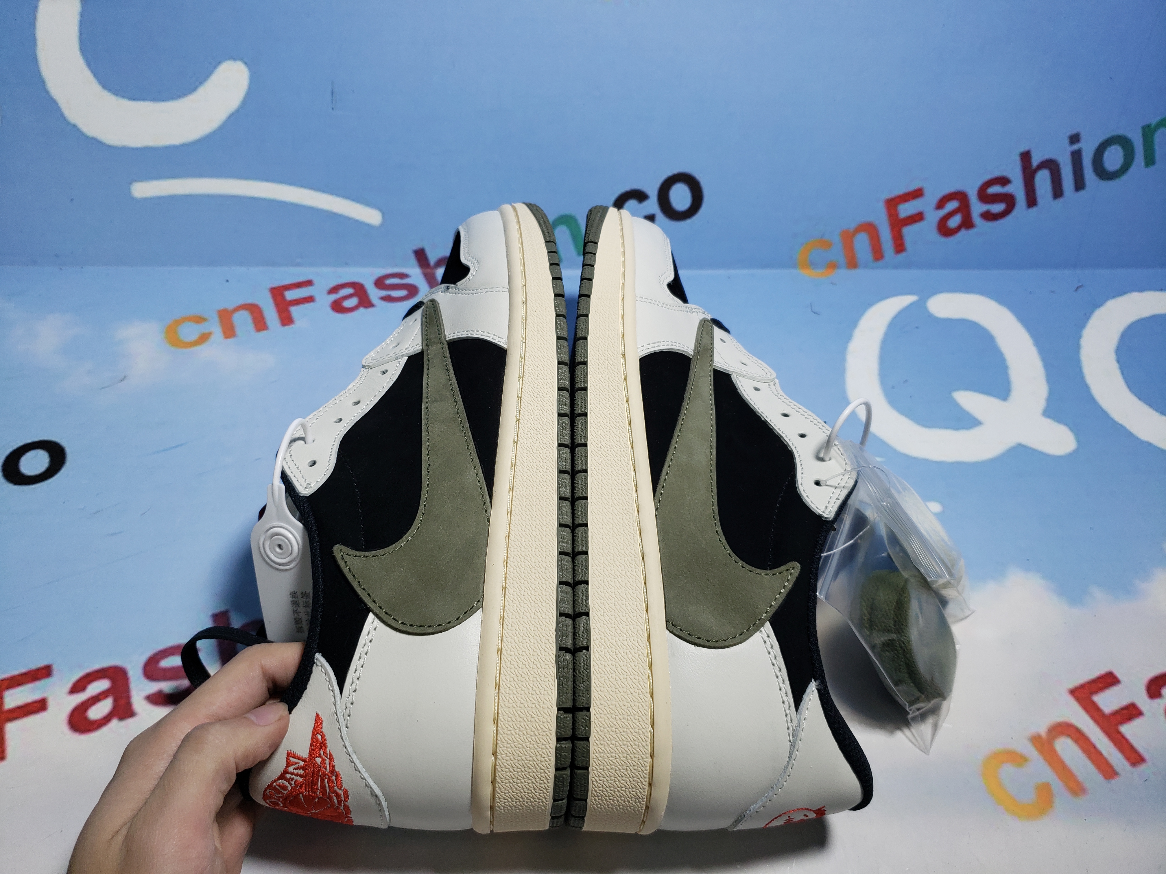 PKGoden Jordan 1 Retro Low OG SP Travis Scott women's Olive DZ4137-106